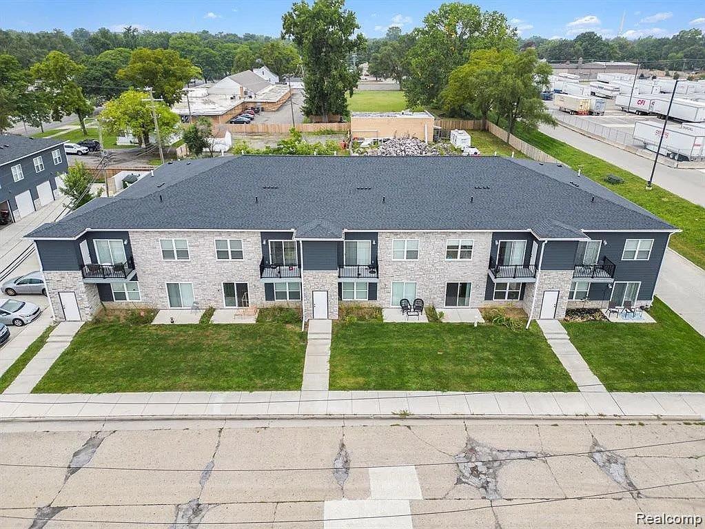 1251 E Woodward Heights Boulevard Unit 2 — photo