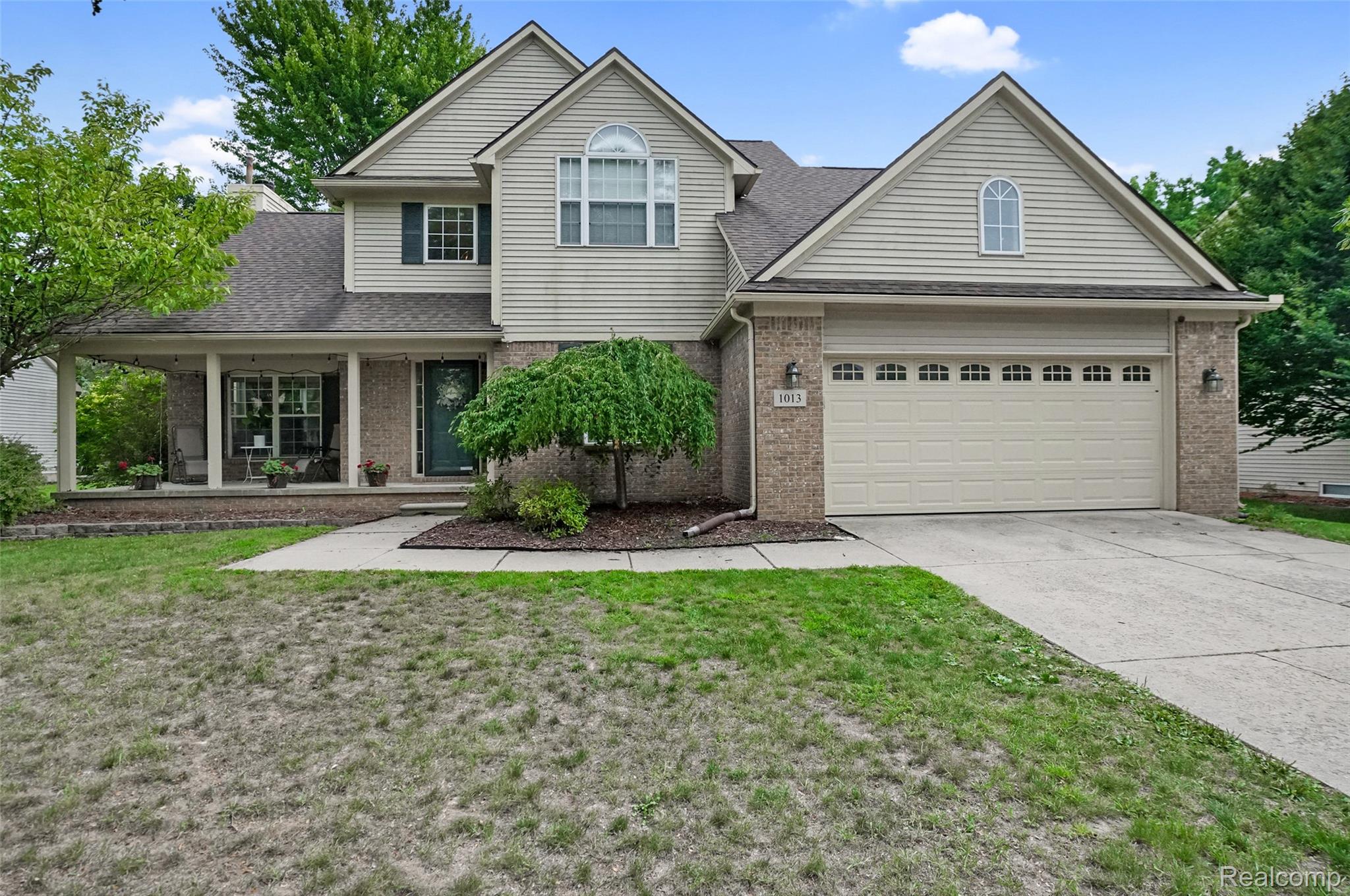1013 Oak Cluster Drive — photo