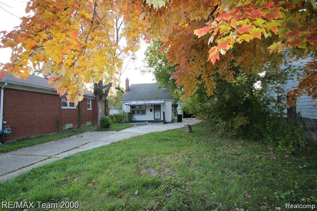 7761 Artesian Street — photo