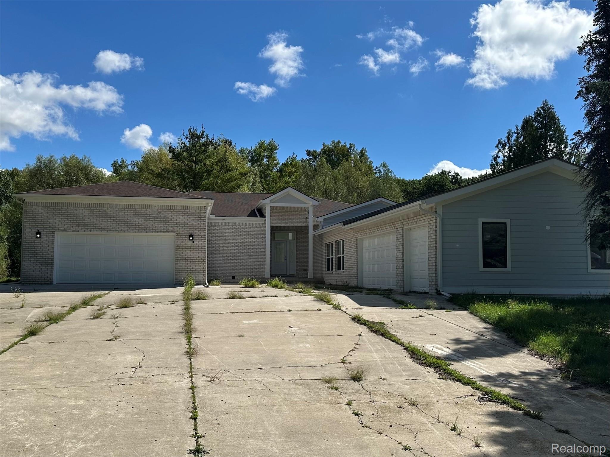 1376 Cedar Drive — photo