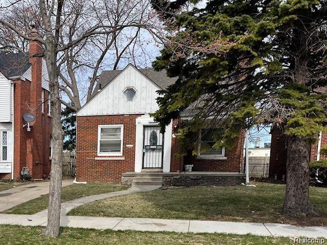 15301 Carlisle Street — photo