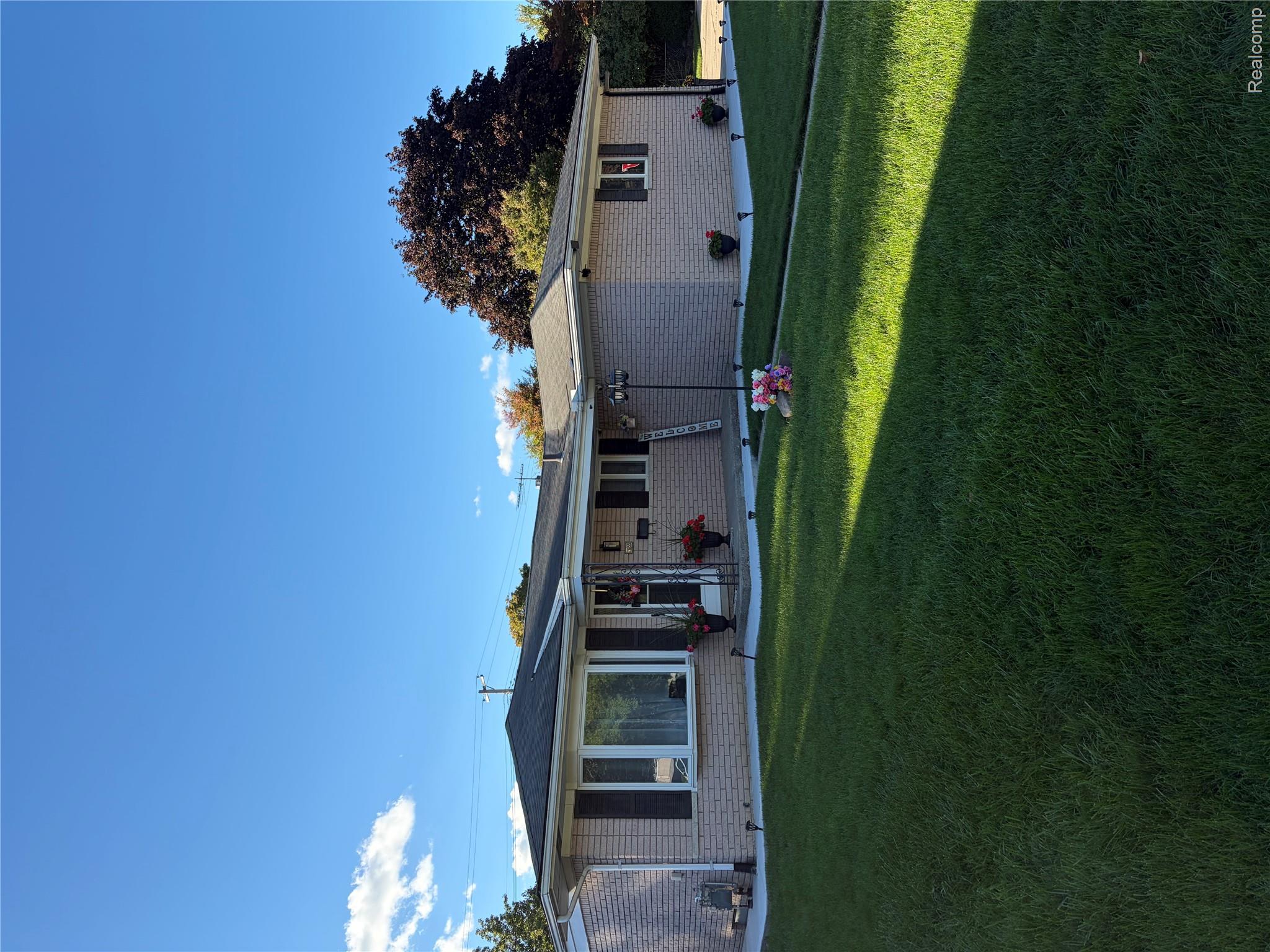 2655 Clayton Drive — photo