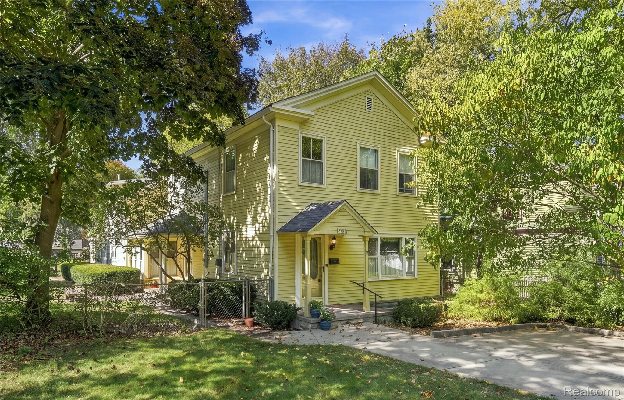 708 S Leroy Street — photo