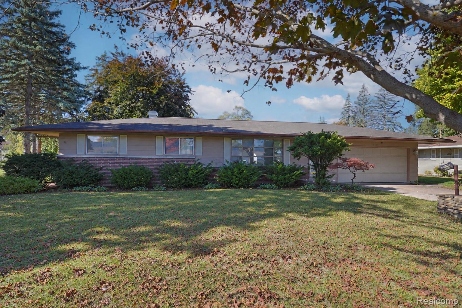 3190 Mysylvia Drive — photo