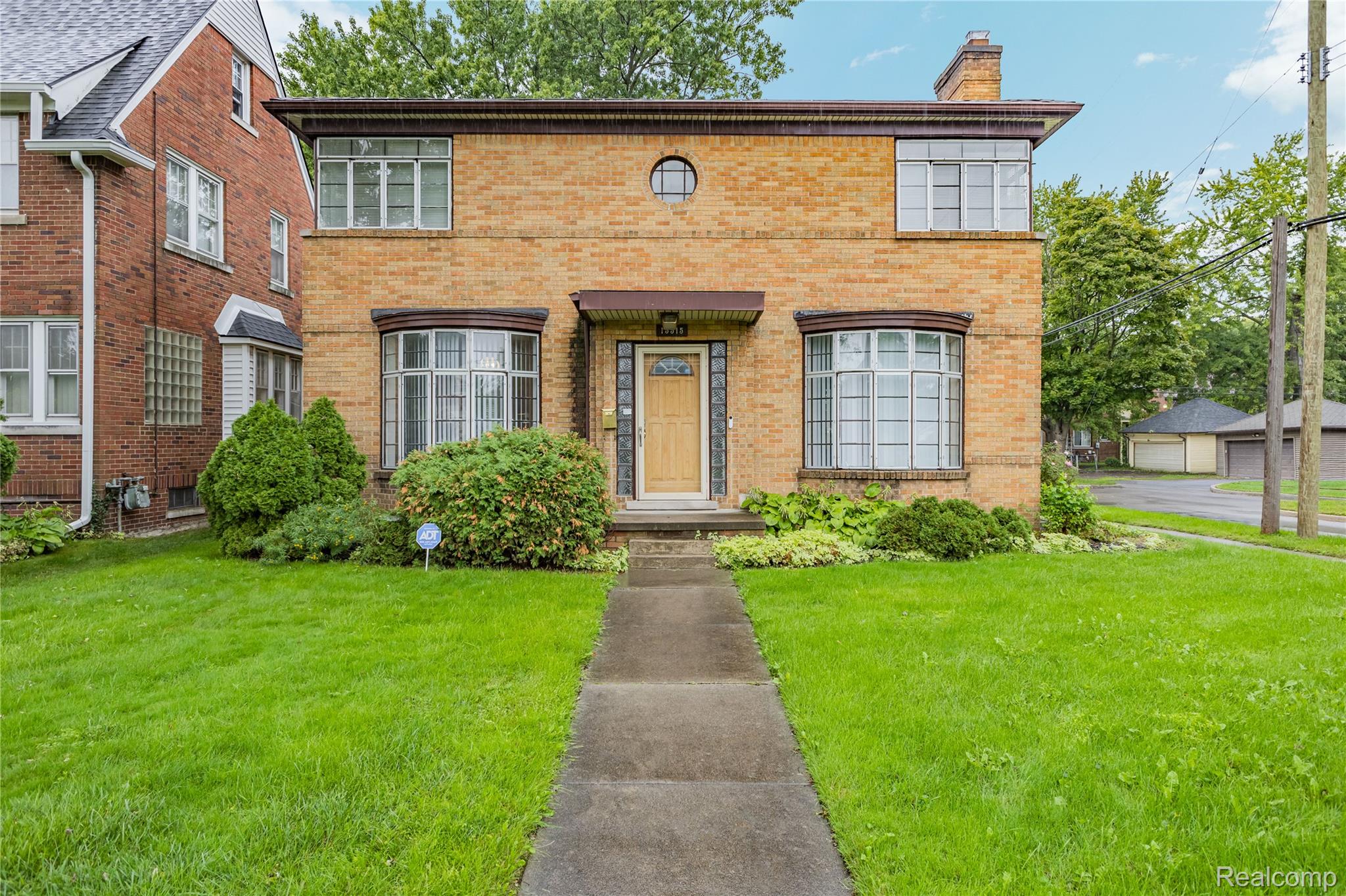 15515 Ashton Street — photo