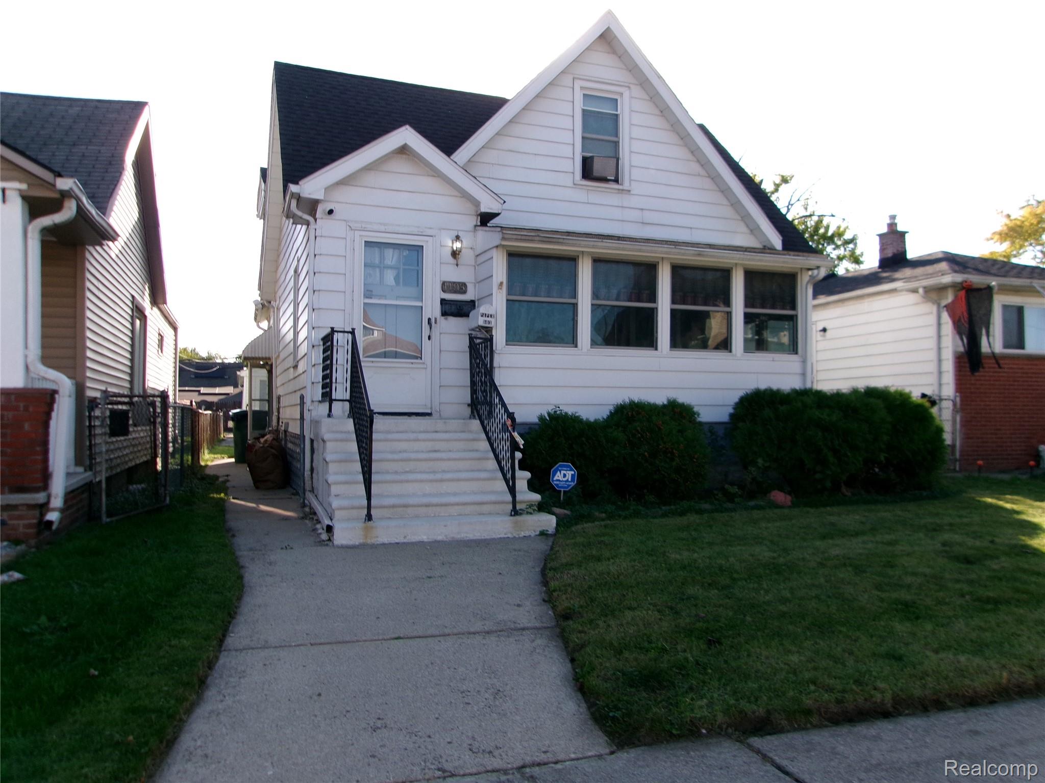 1409 Council Avenue — photo