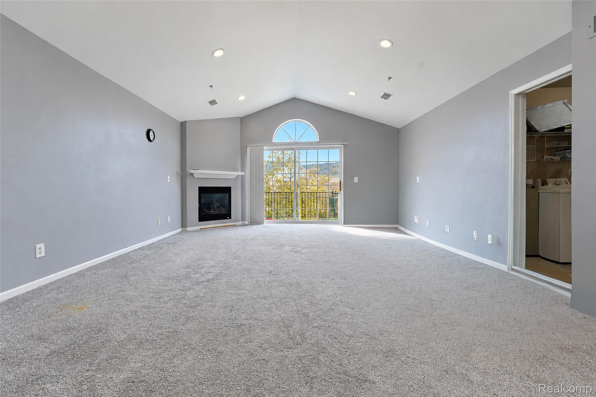 4204 Cameron Cir — photo