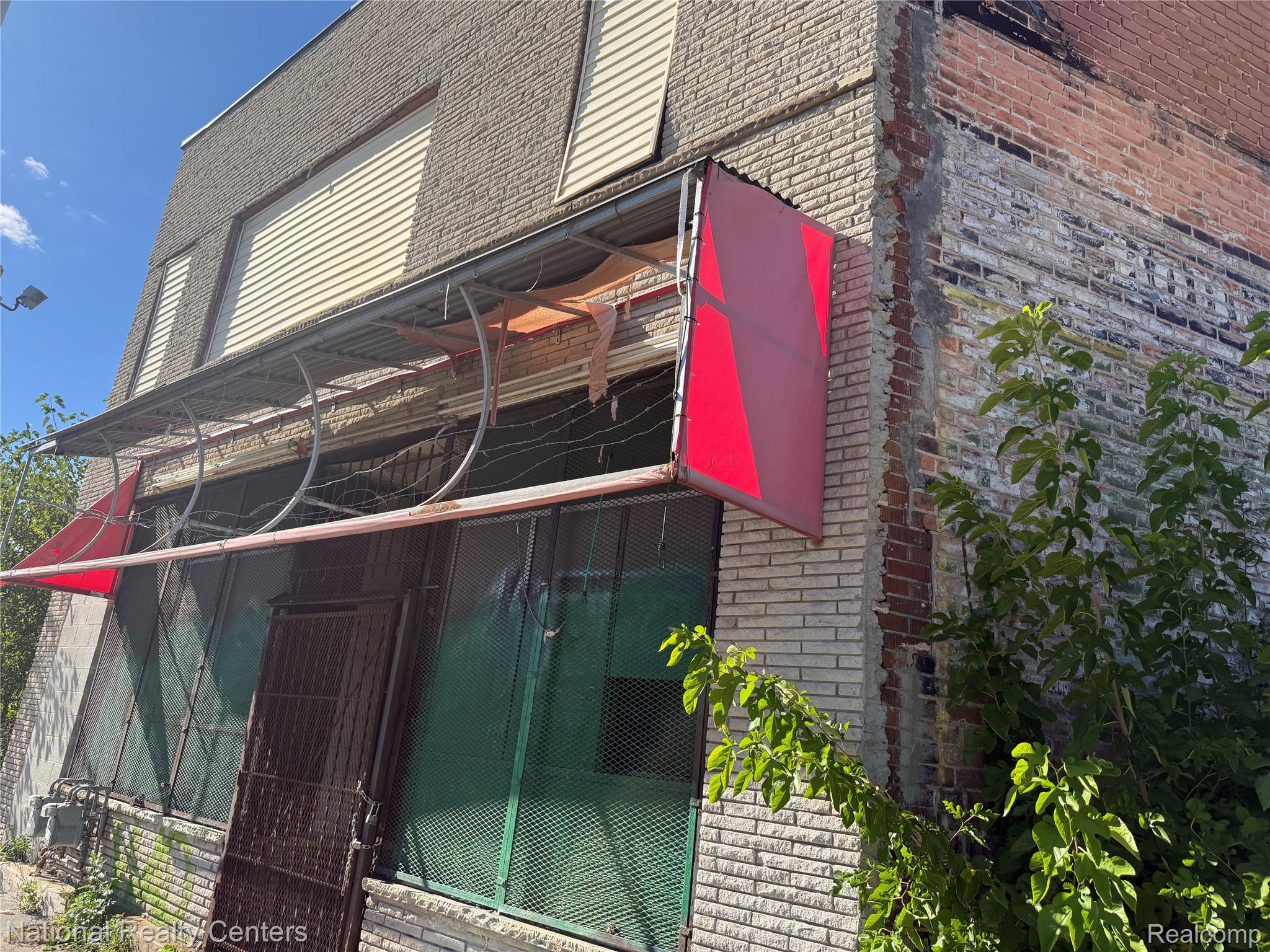 7409 Harper Ave — photo