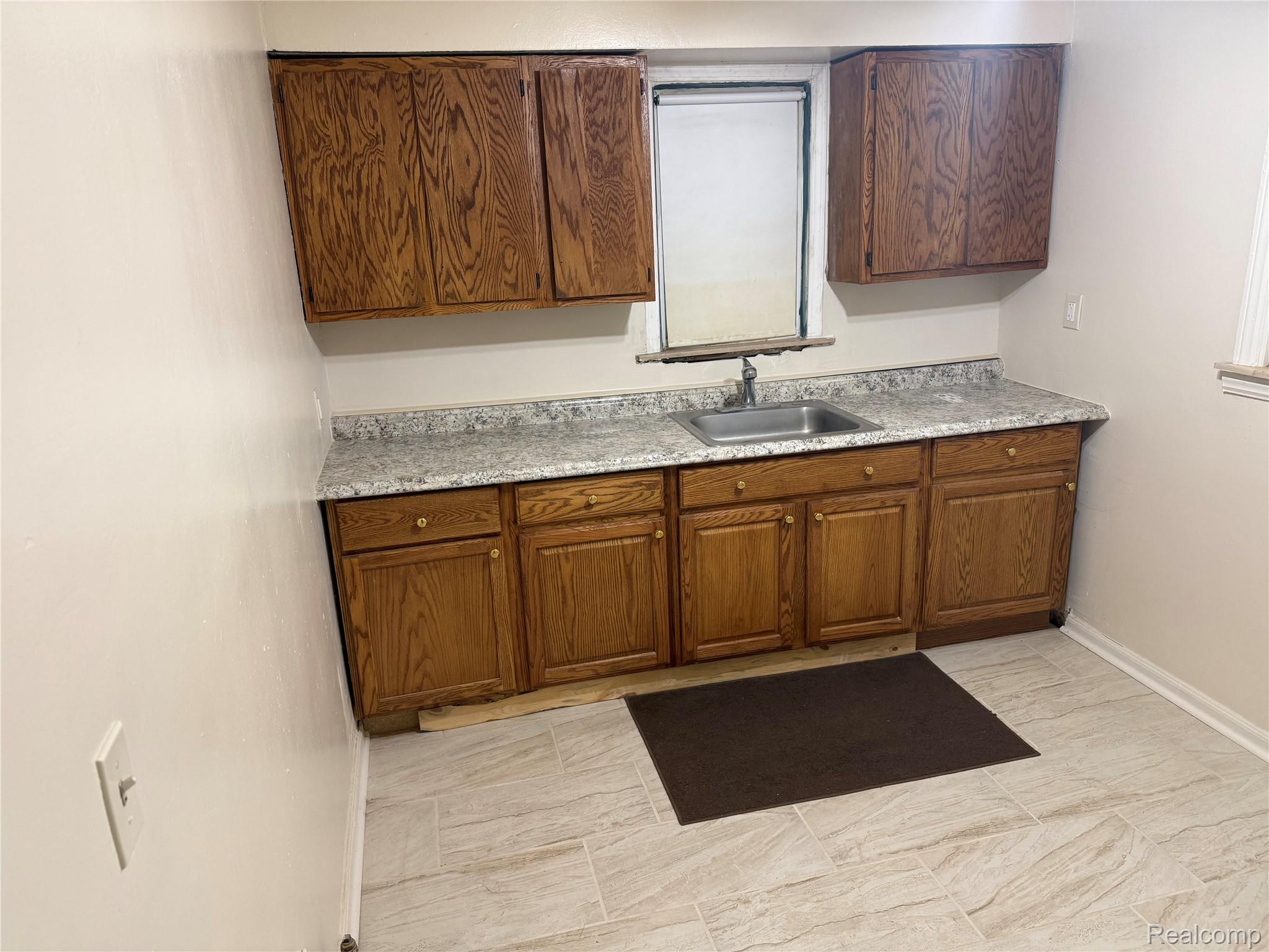 6889 Wayne Road, Romulus, MI 48174 — photo 3