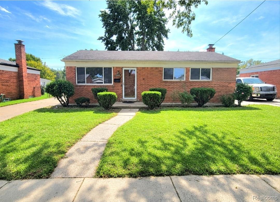 11348 Jonas Ave — photo