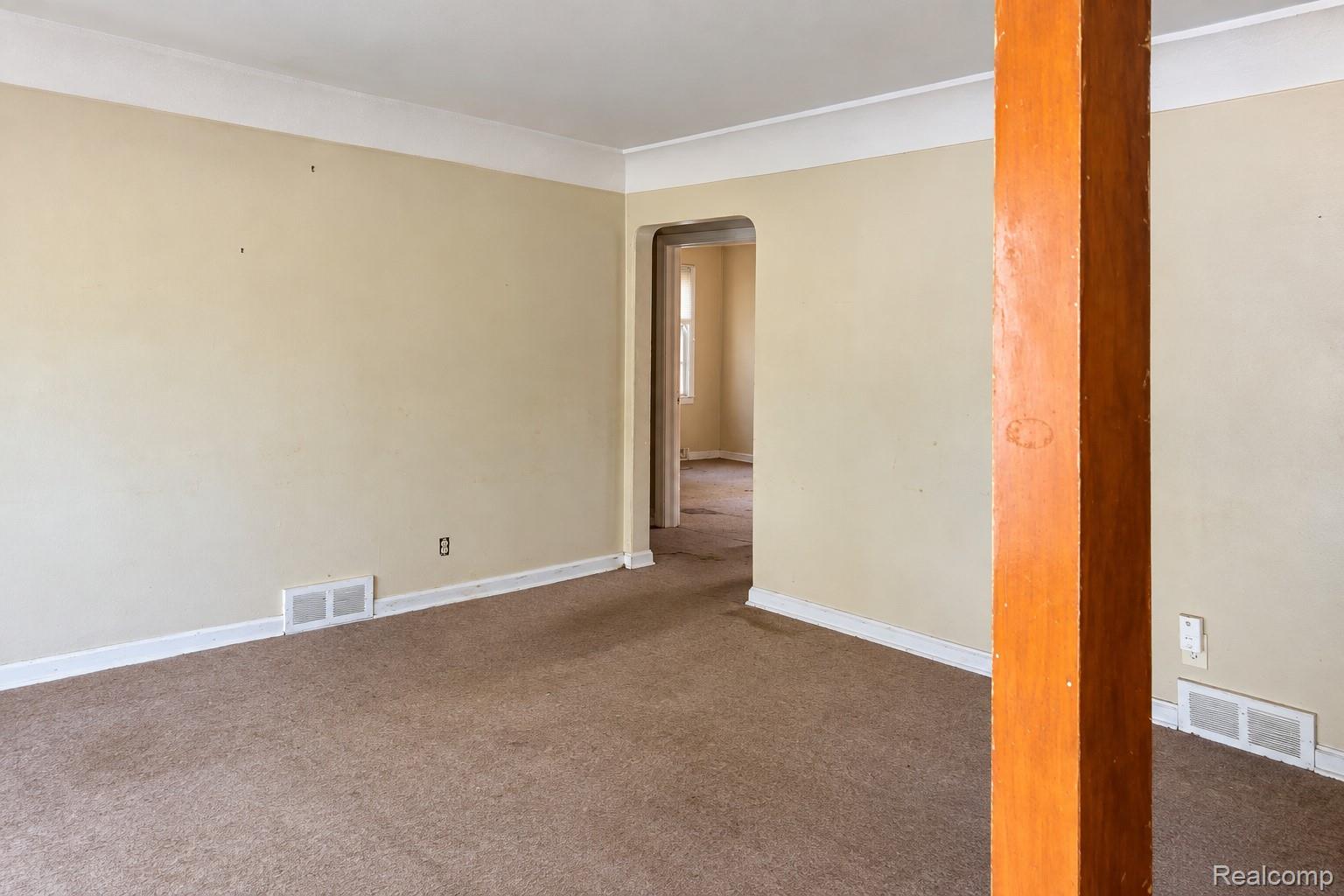 2947 Mackin Road, Flint, MI 48504 — photo 2
