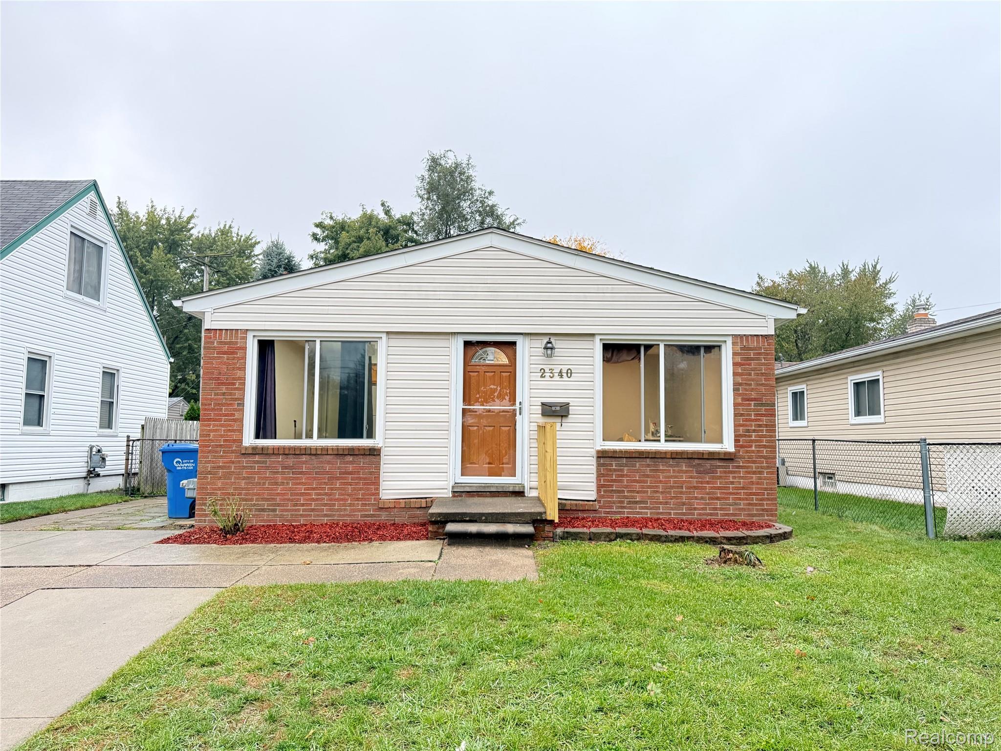 2340 Stephens Rd — photo