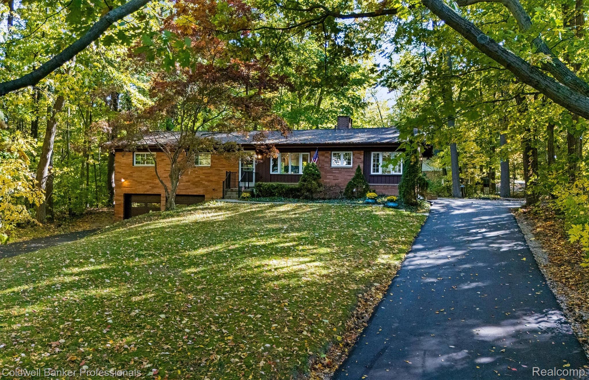 47751 Ann Arbor Rd W — photo