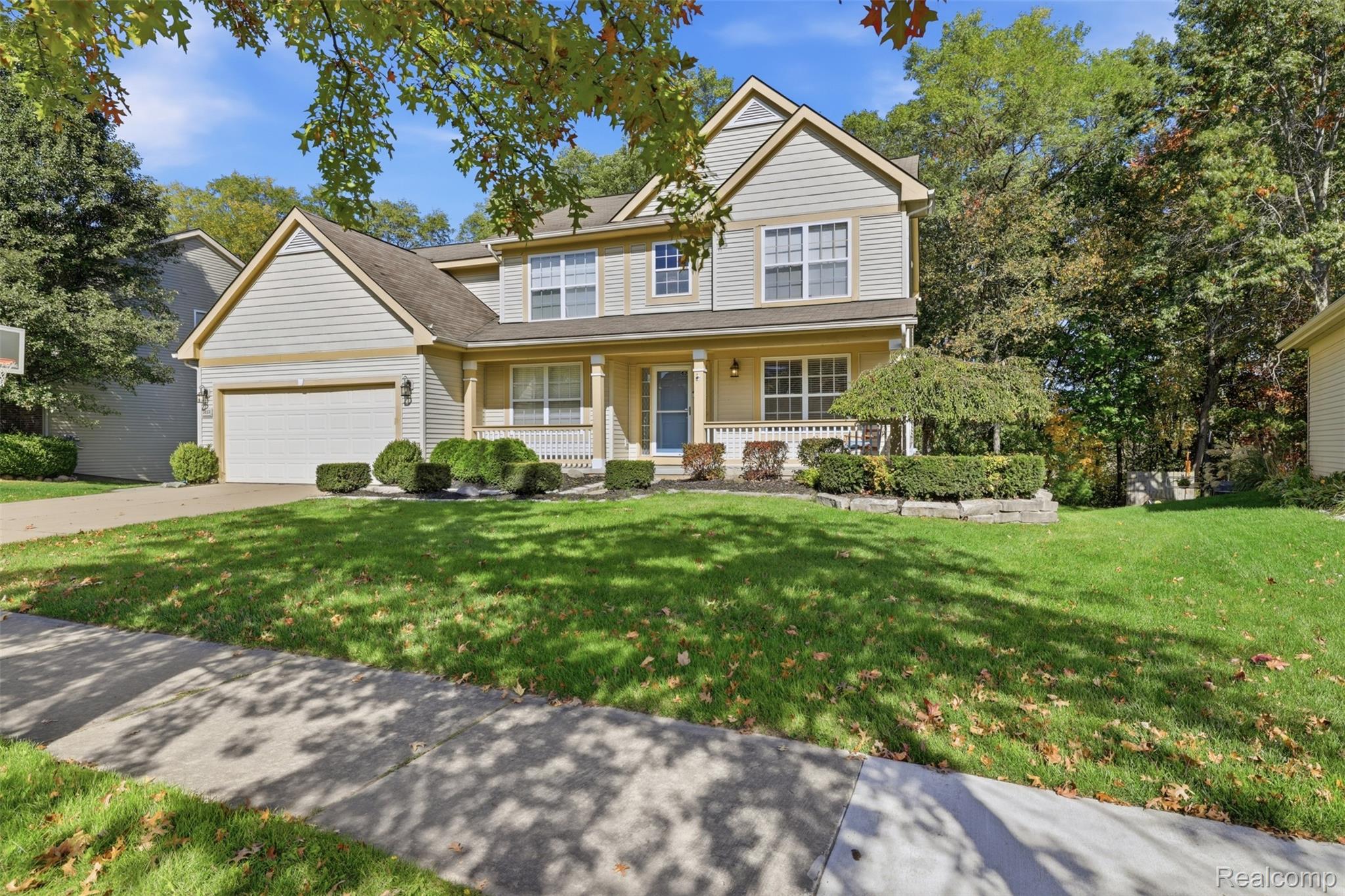 3033 Stillriver Dr — photo