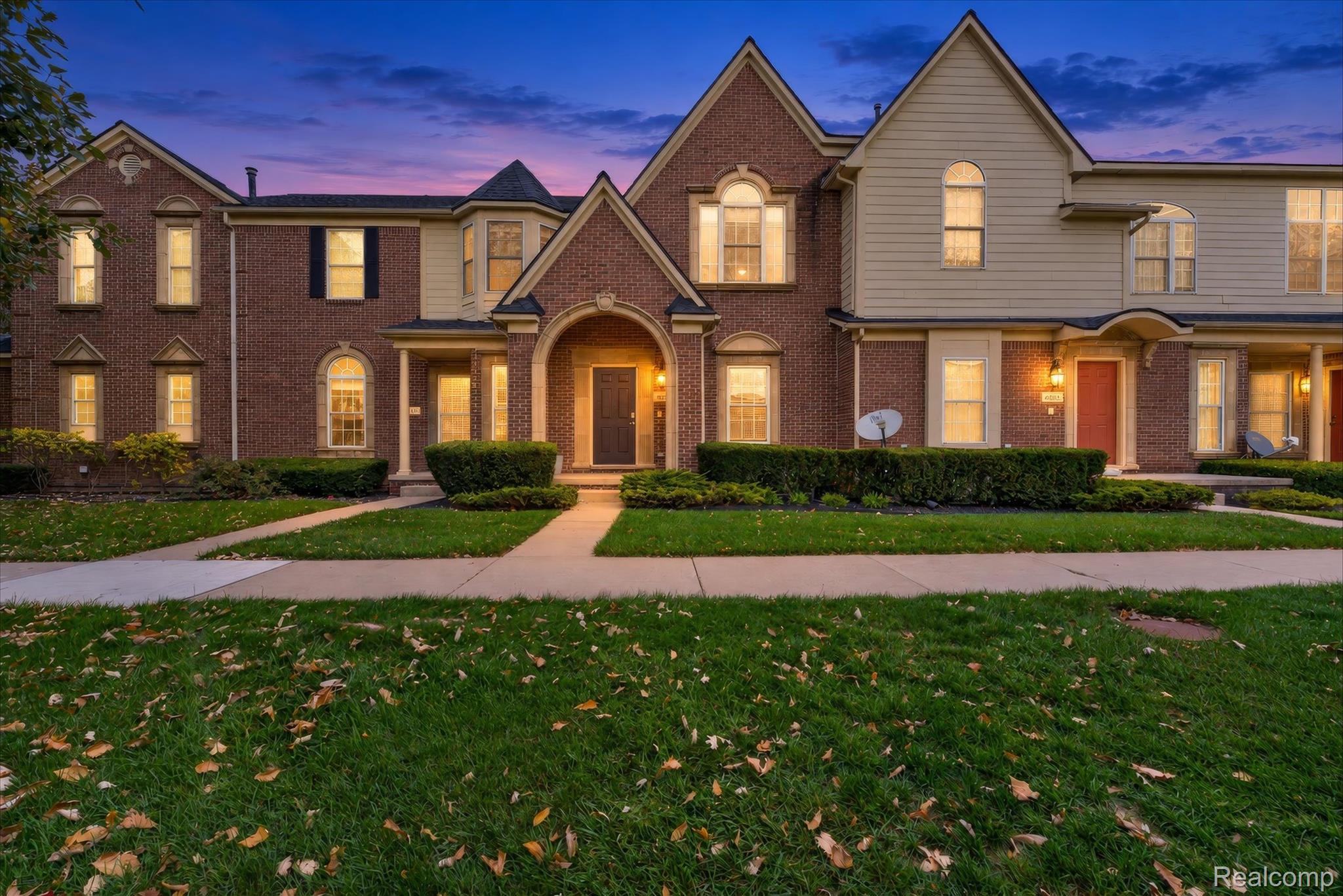 45637 Graystone Ln — photo