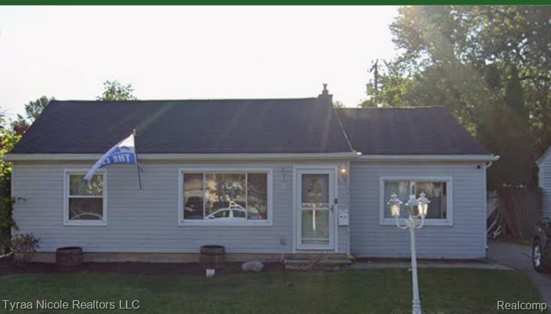26660 Clancy St — photo