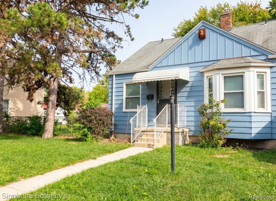 18064 Greeley St — photo