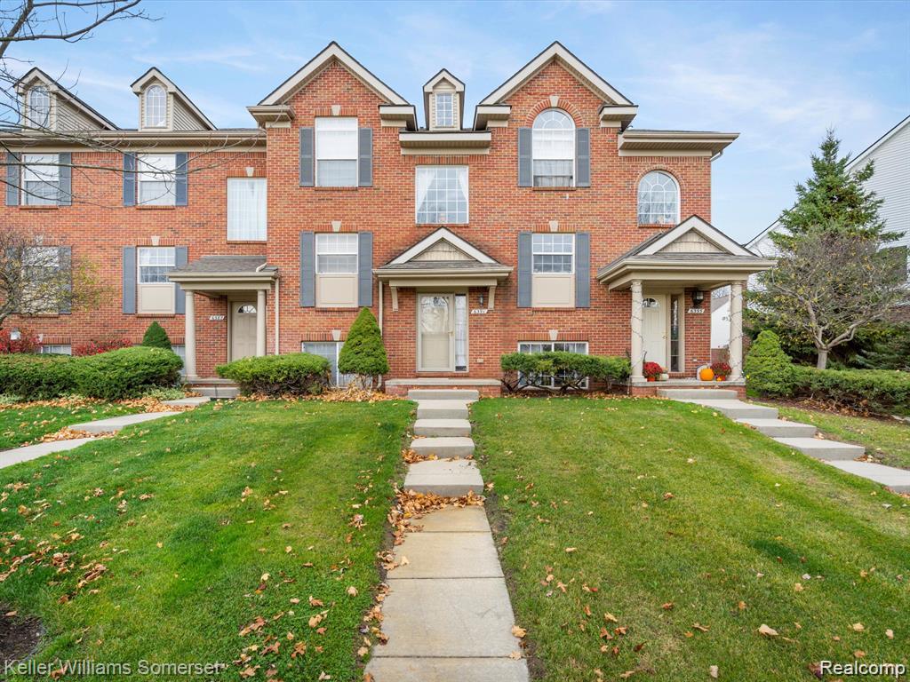 6391 Waldon Center Dr — photo