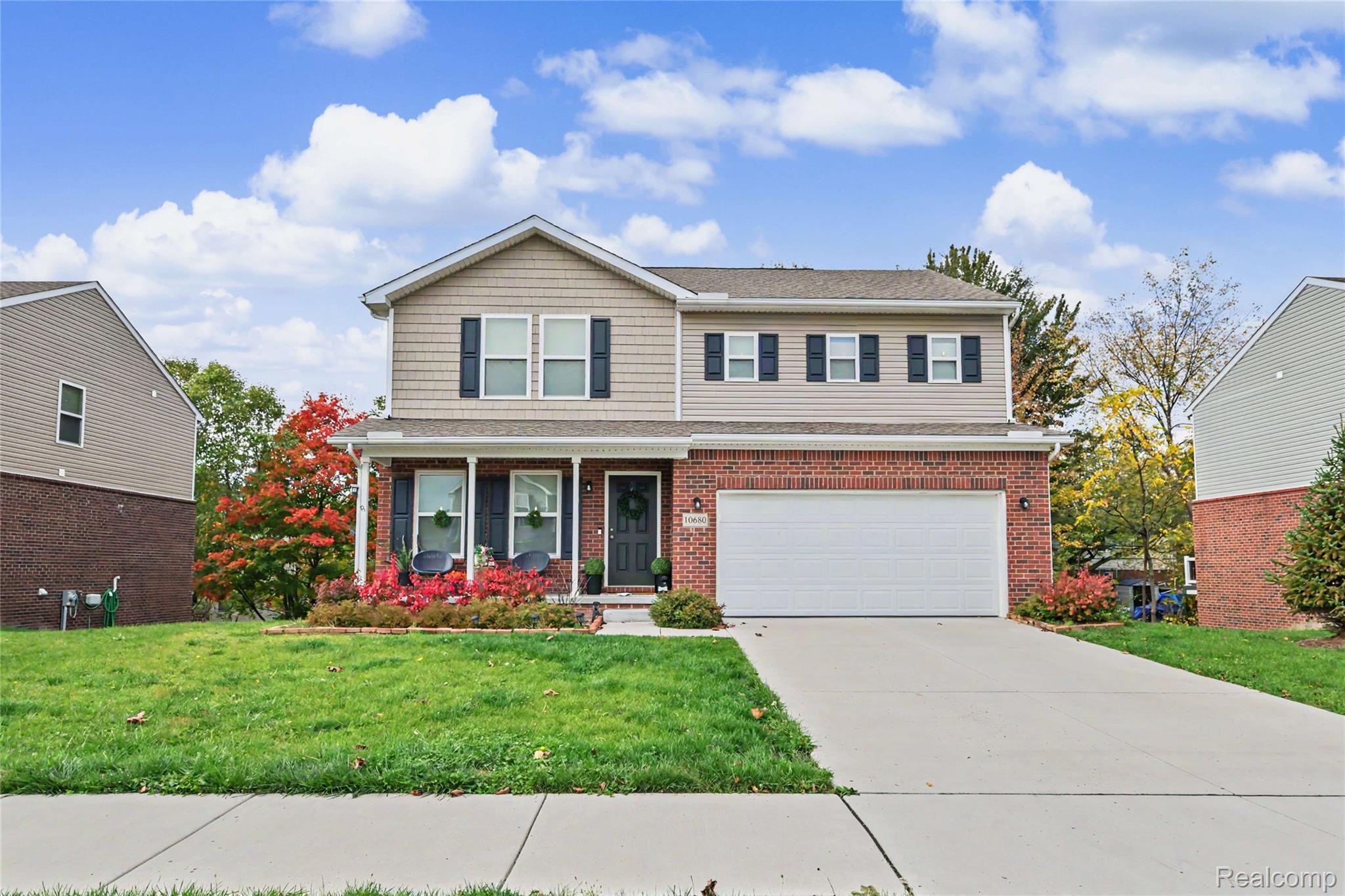 10680 Island Lake Dr — photo