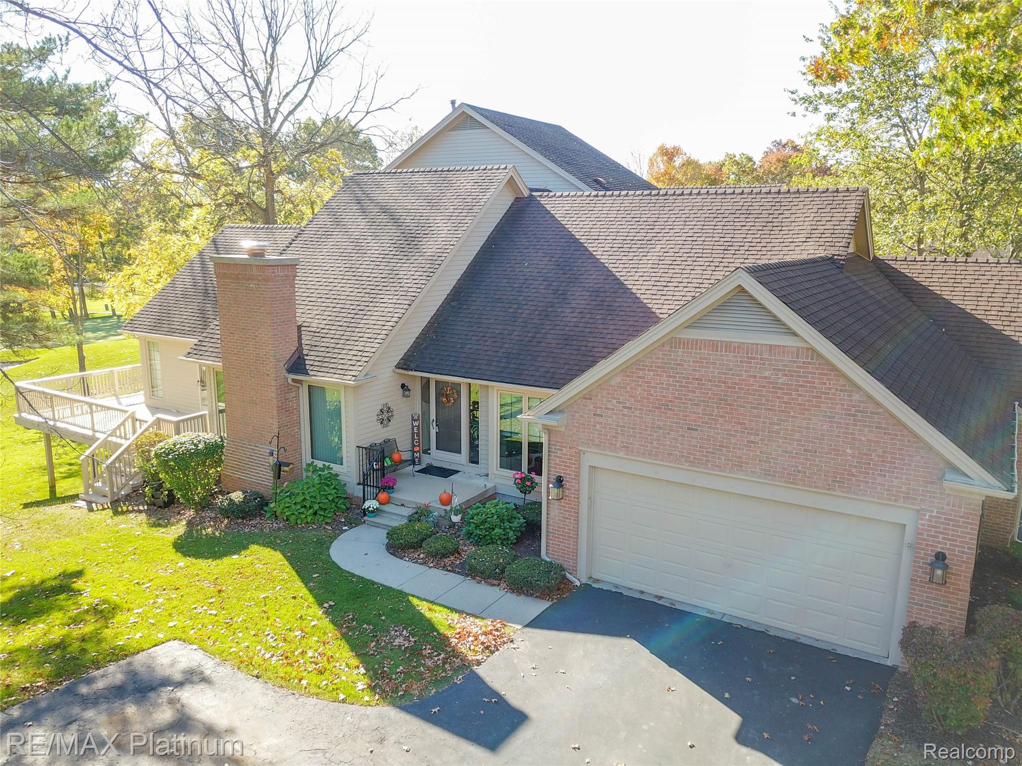 4558 Golf View Dr — photo