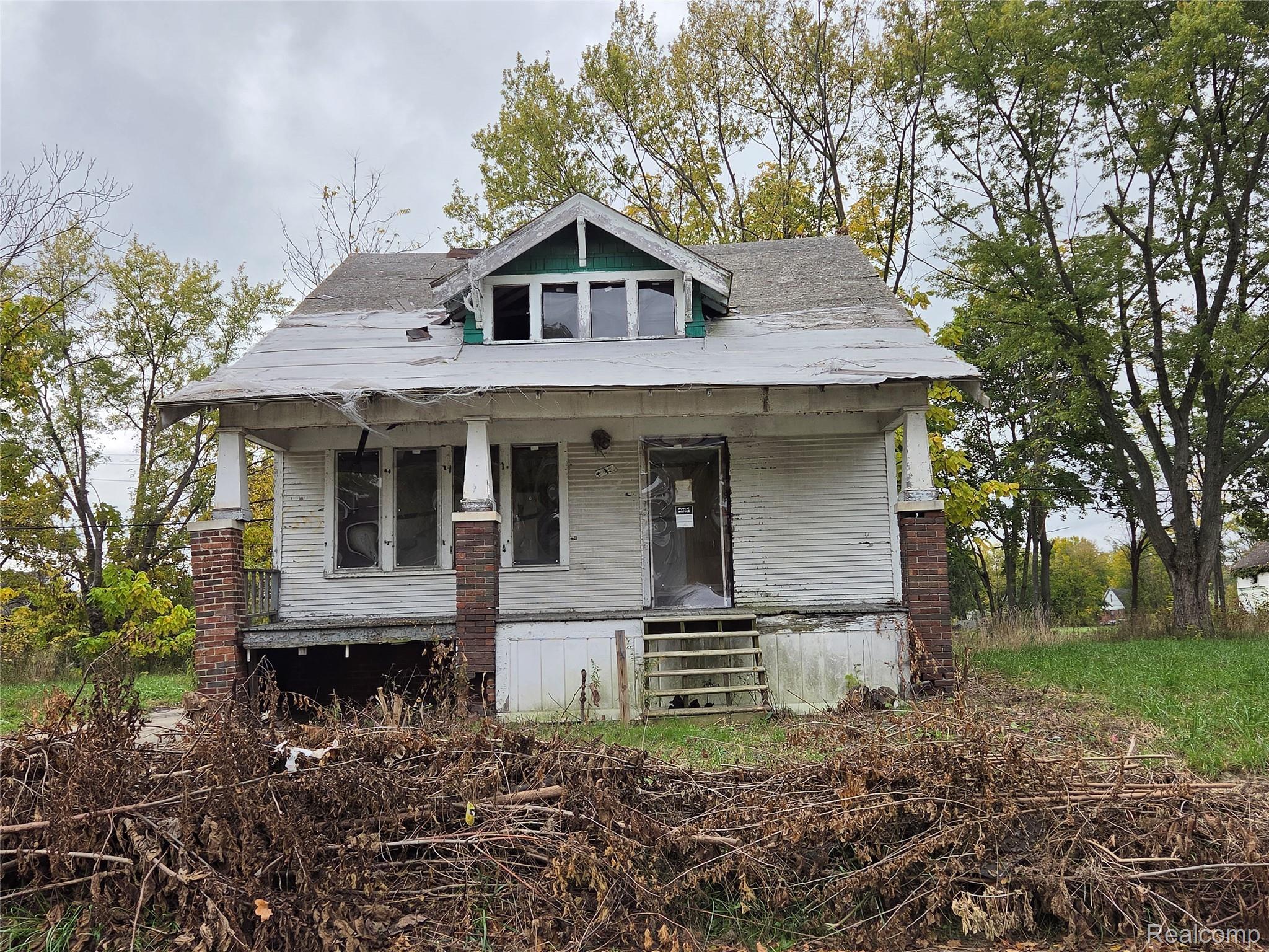 12451 Racine St — photo