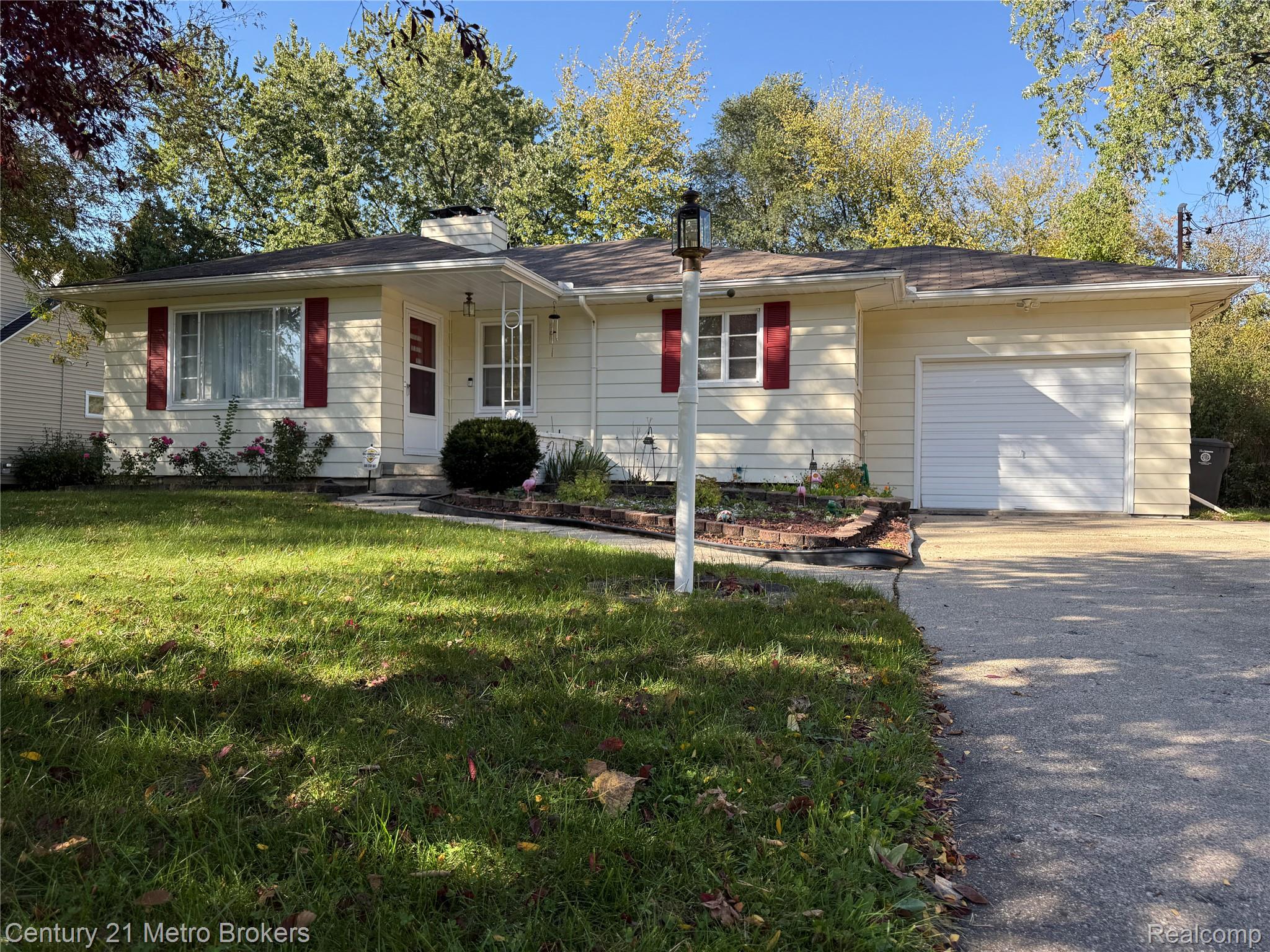 703 Algonquin Ave — photo