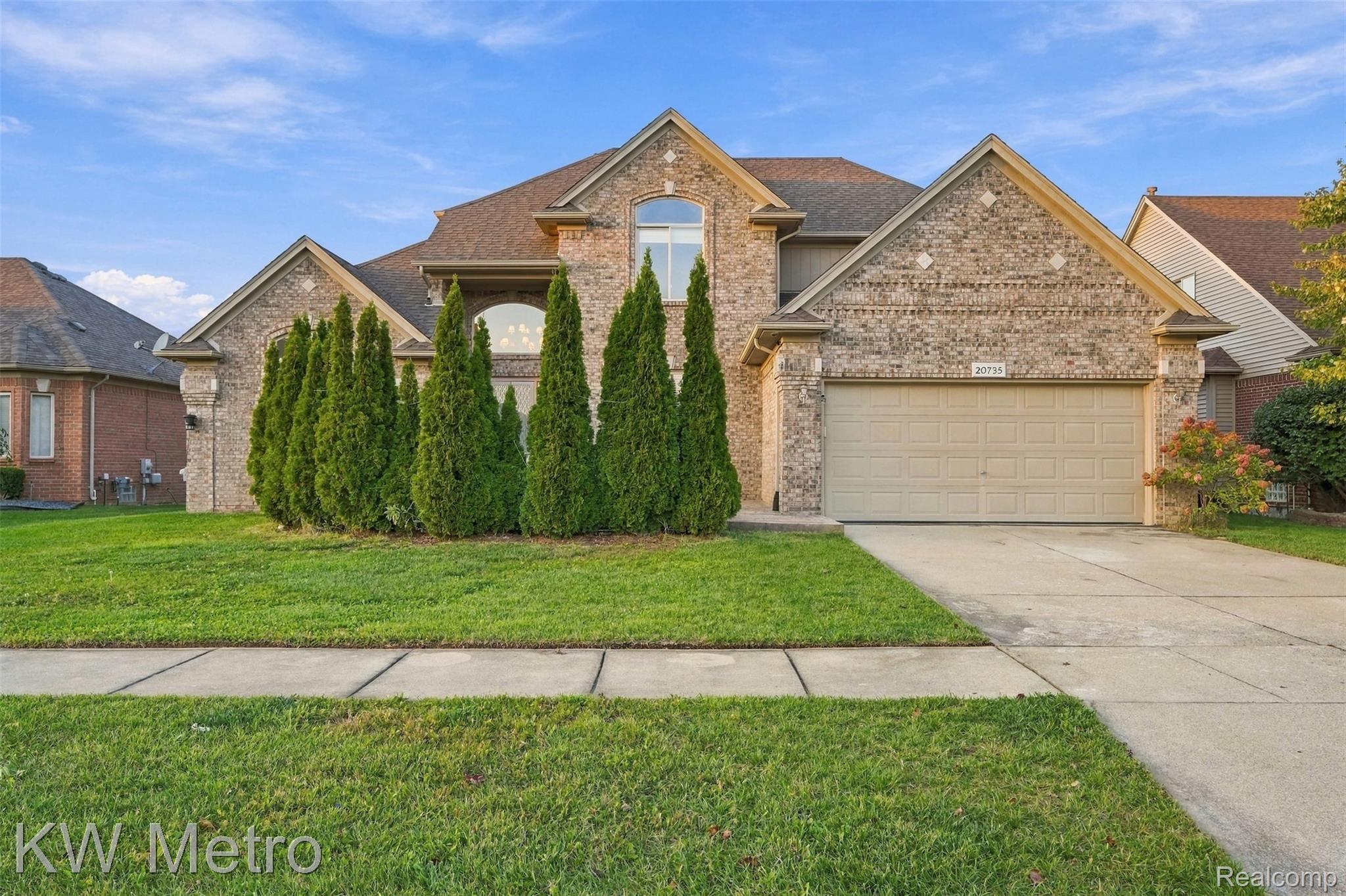 20735 Cheddleton Drive, Macomb, MI 48044 — photo 2