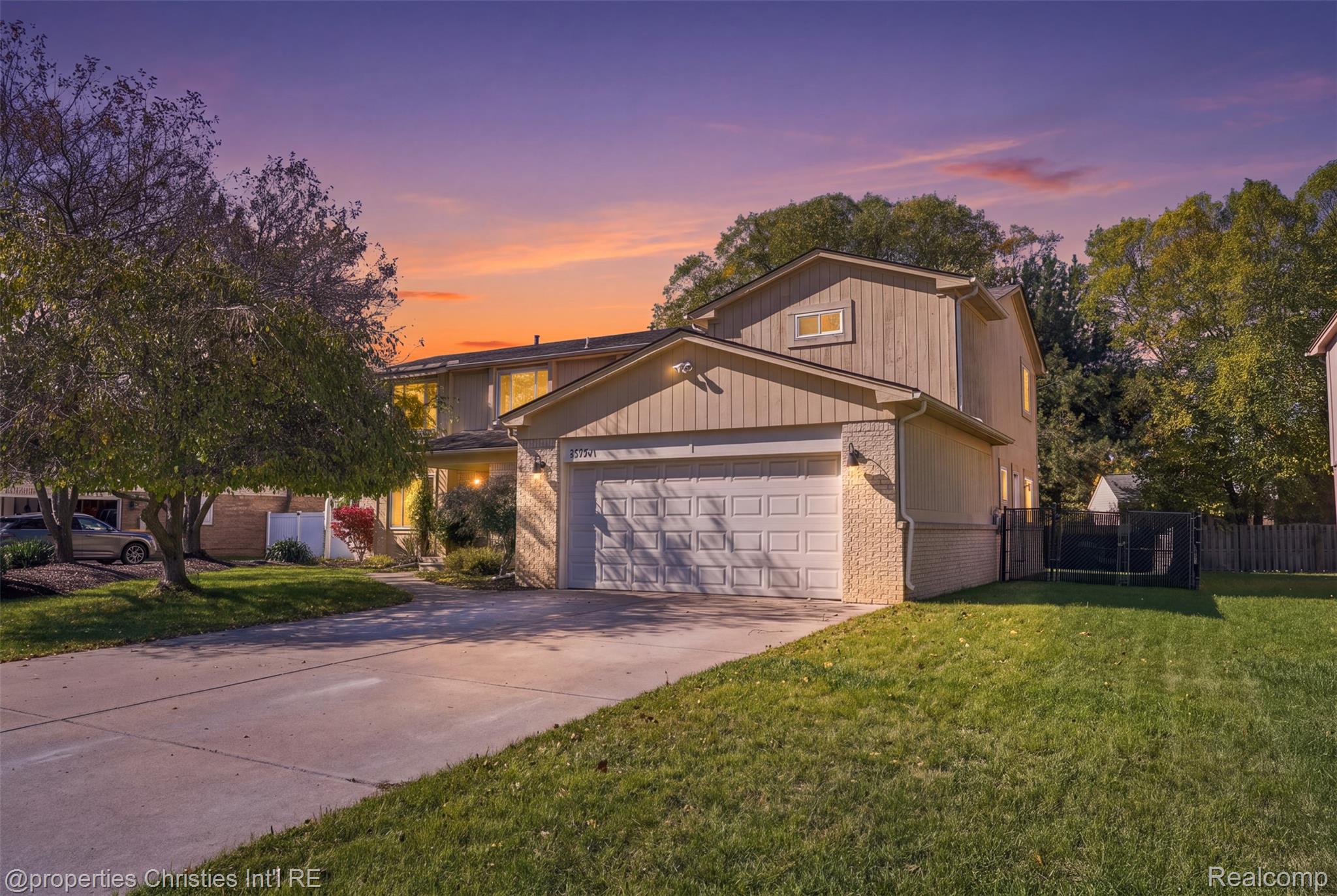 37741 Hollyhead Dr — photo