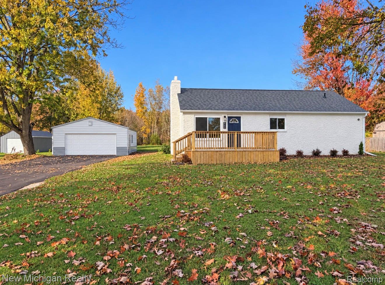 5184 W Carpenter Rd — photo