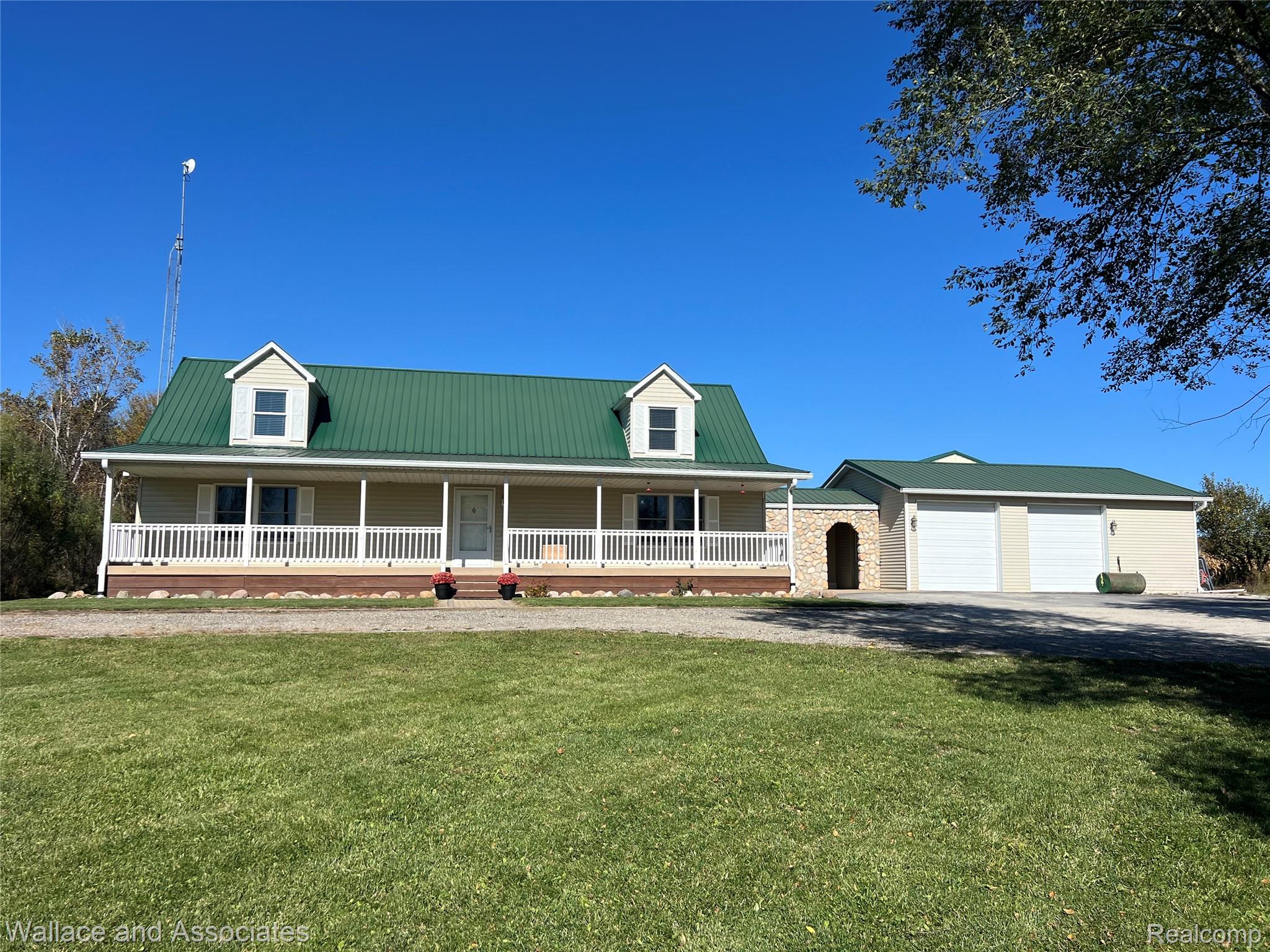 5393 Sheridan Line Rd — photo