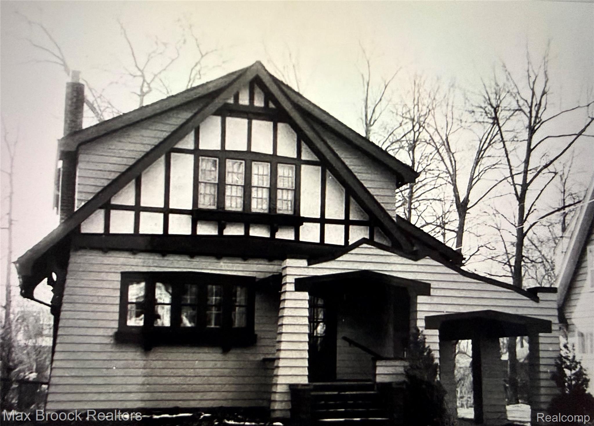 37 Hanover Road, Pleasant Ridge, MI 48069 — photo 2
