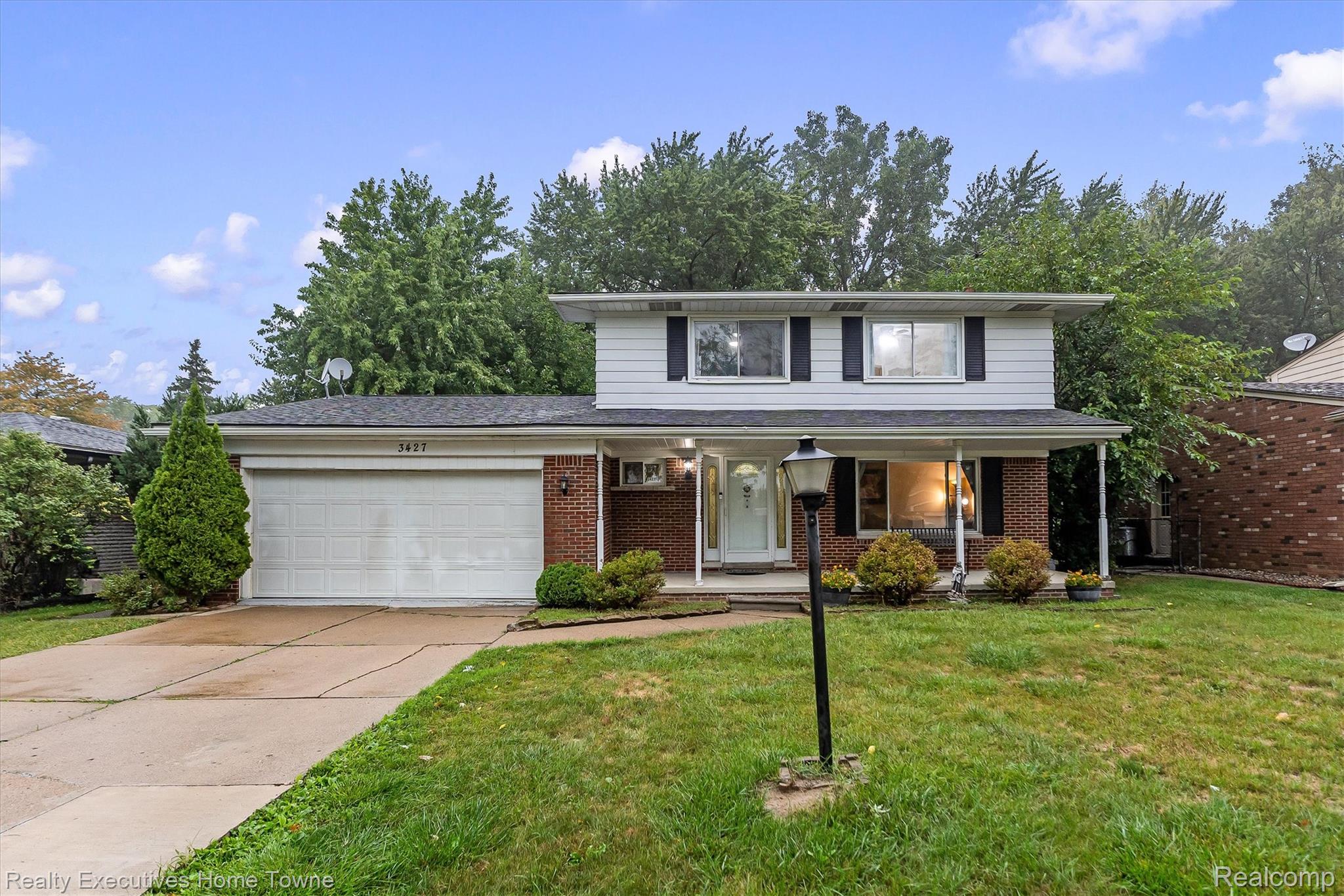 3427 Rhoten Dr — photo
