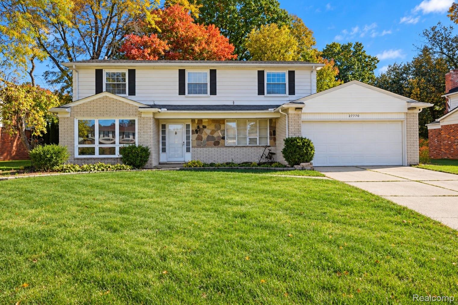 27770 Arlington Dr — photo