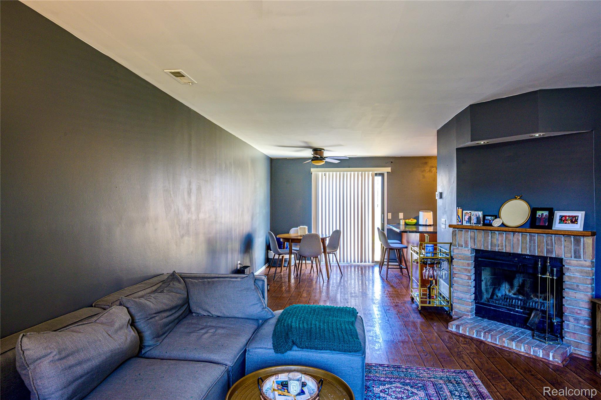 Home in Royal Oak, MI 48073 — photo 3