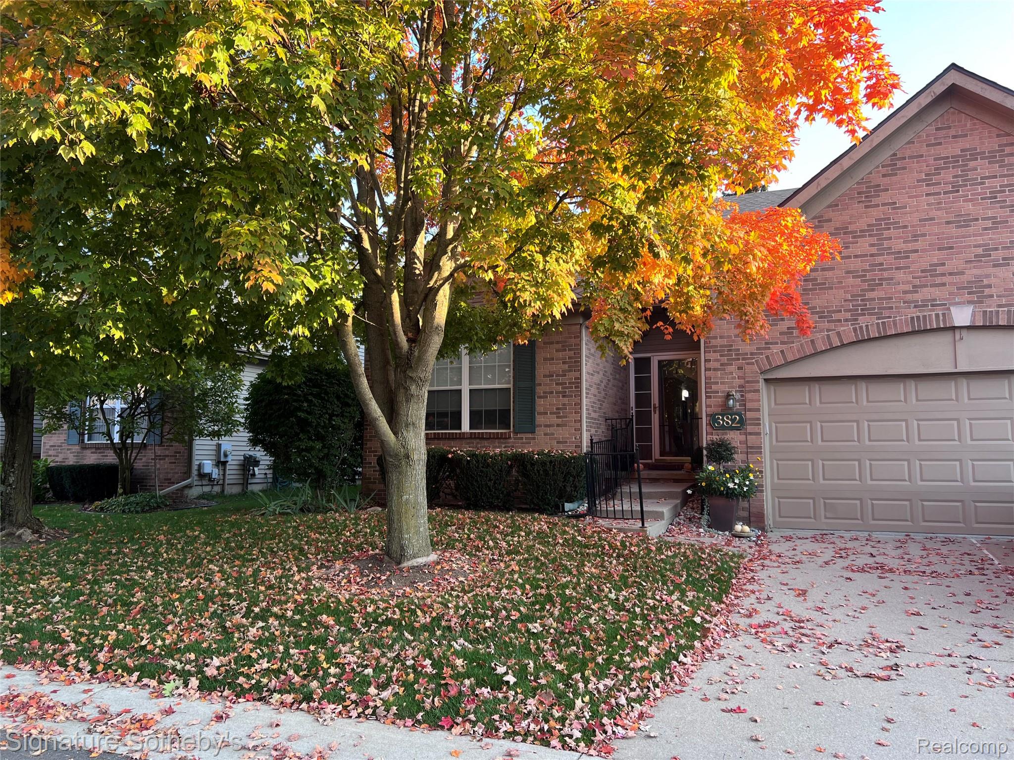 382 Winslow Cir 2 #3 — photo