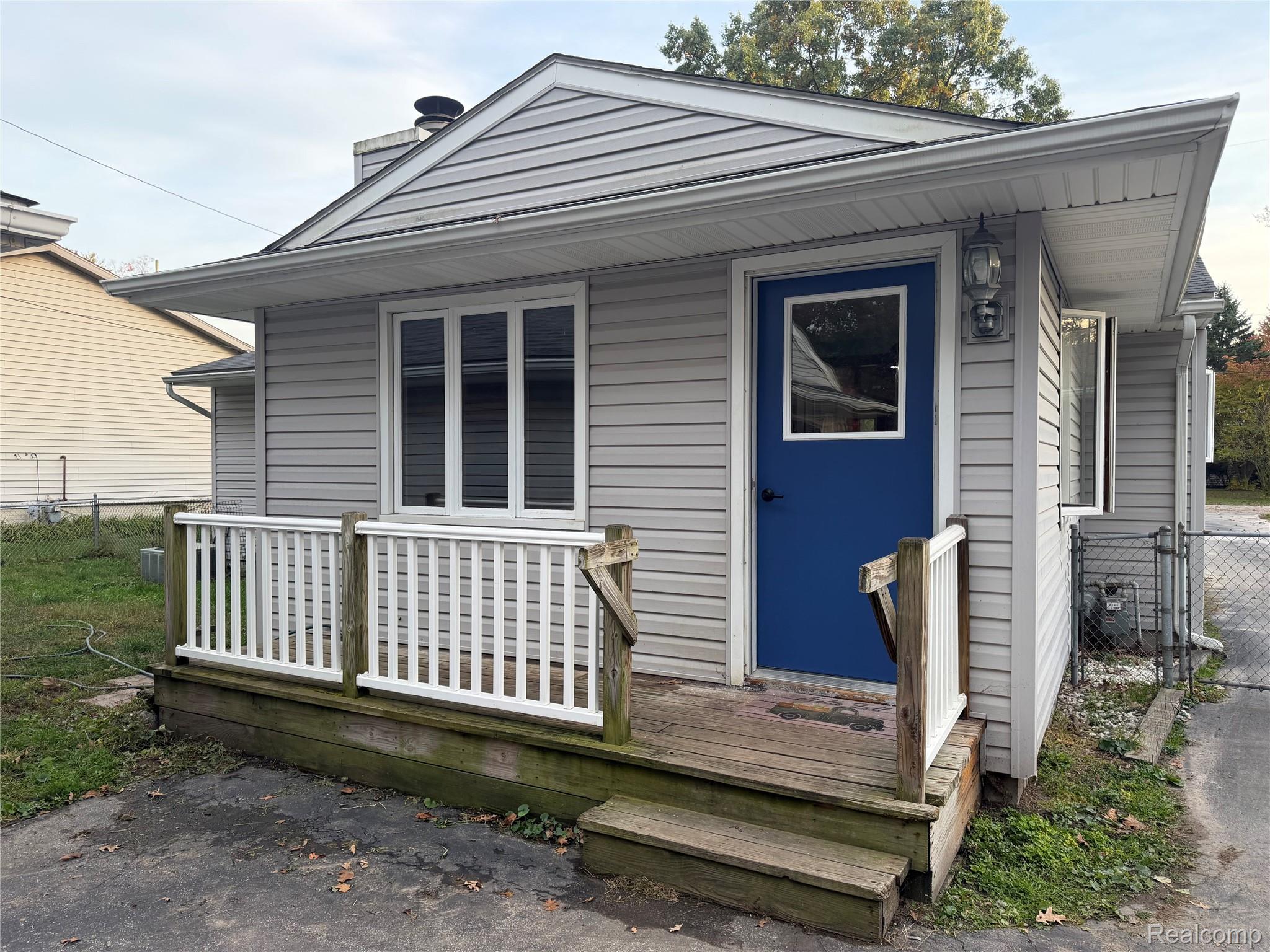 1102 Feltis Drive, Temperance, MI 48182 — photo 2