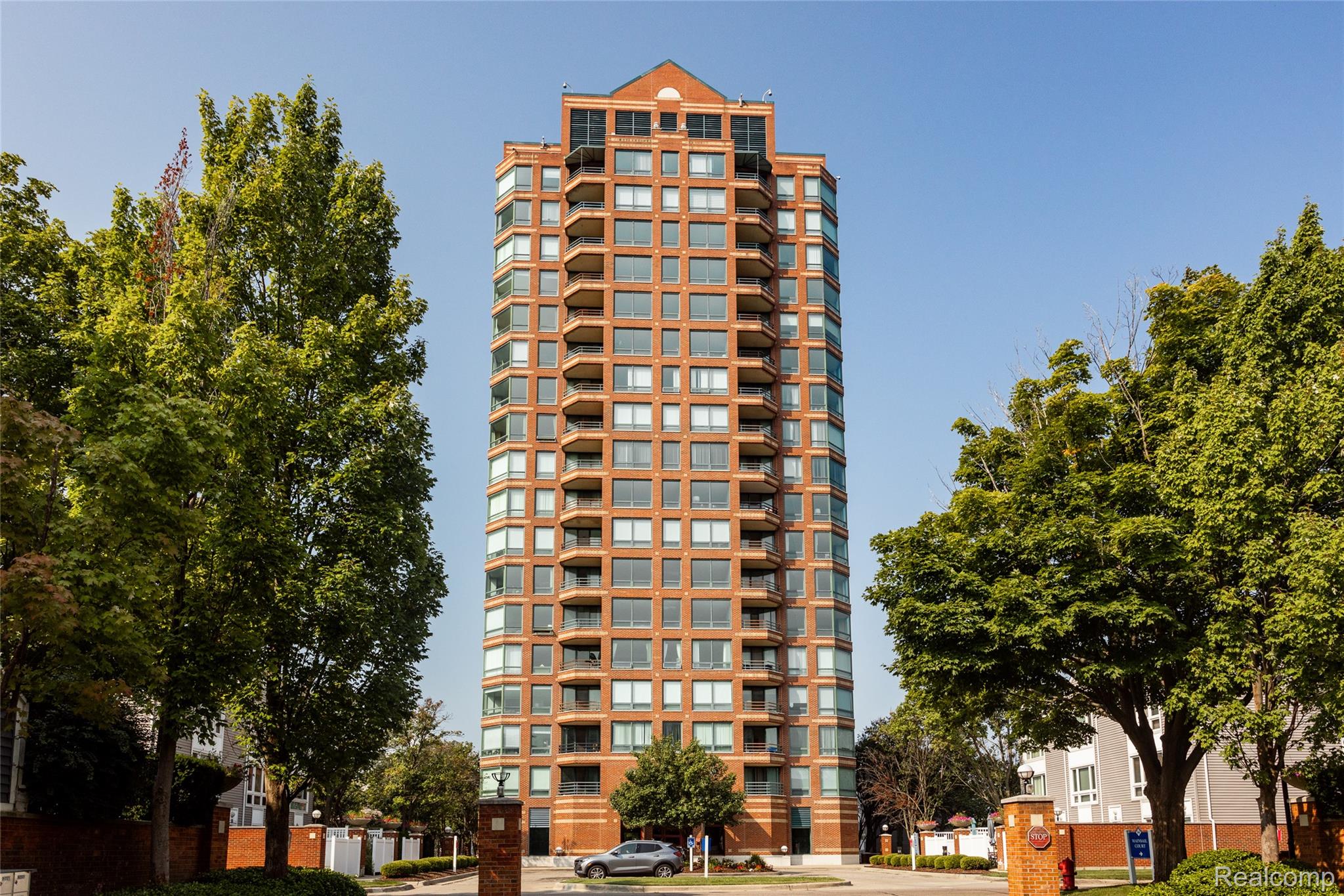 3320 Spinnaker Ln 3320 #8F — photo