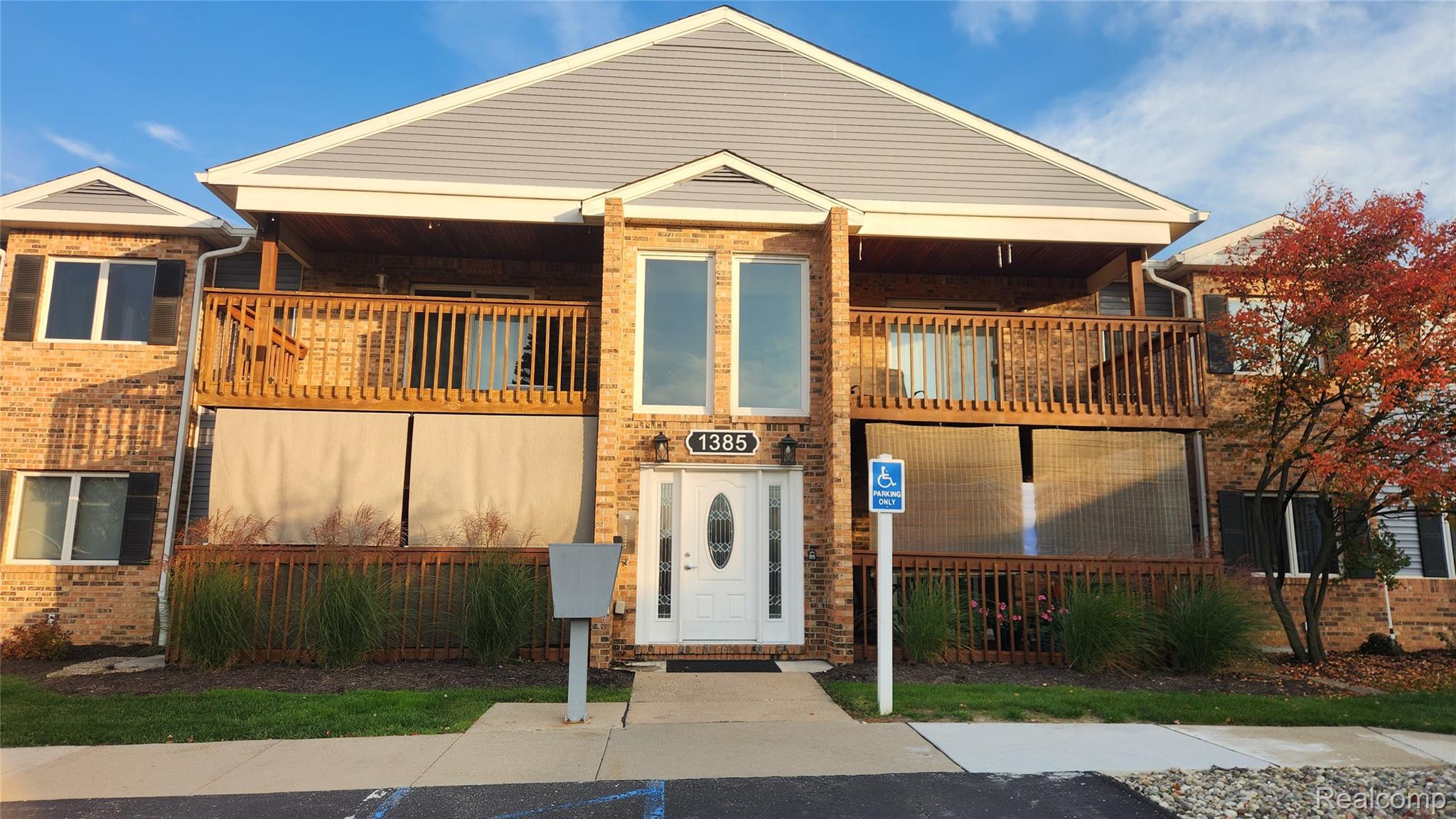 1385 Harbour Blvd 1385 #129 — photo