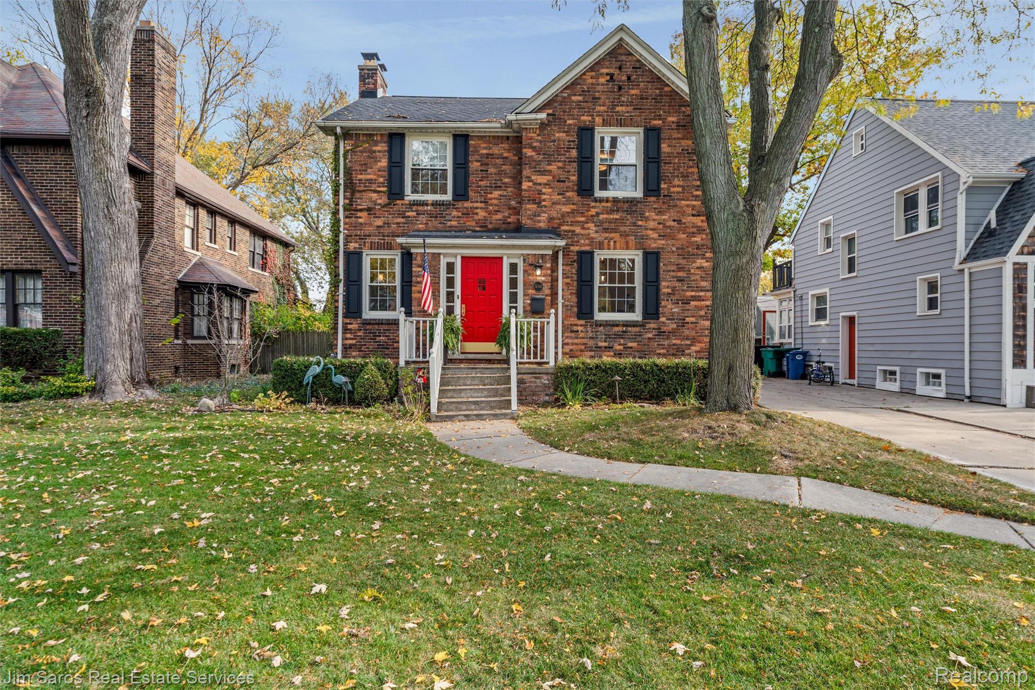 1444 Yorkshire Rd — photo