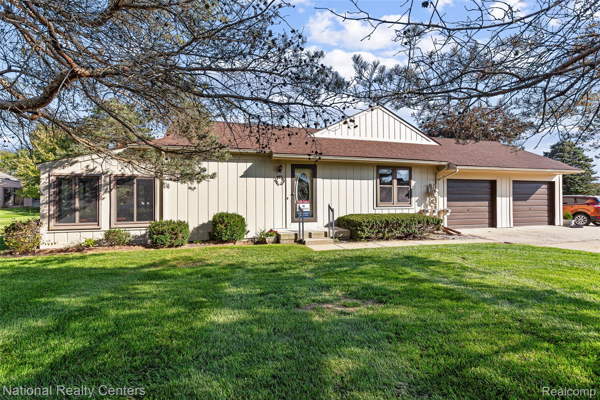 12237 Cambridge 109 #1 — photo