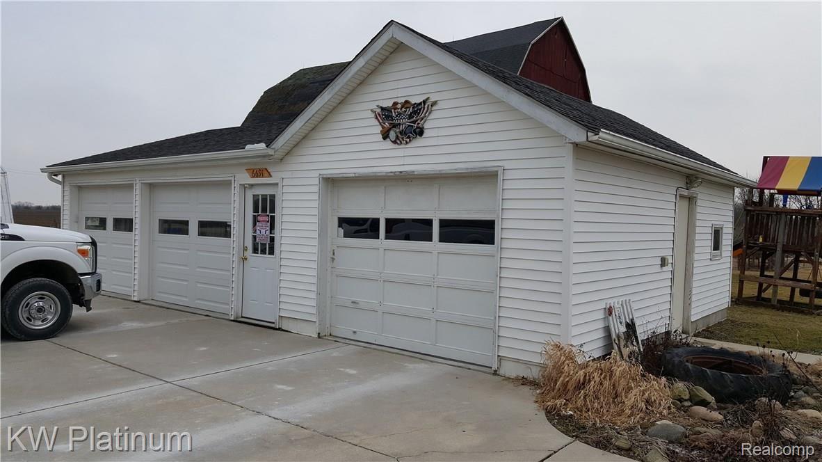 6691 Jeddo Road, Jeddo, MI 48032 — photo 2