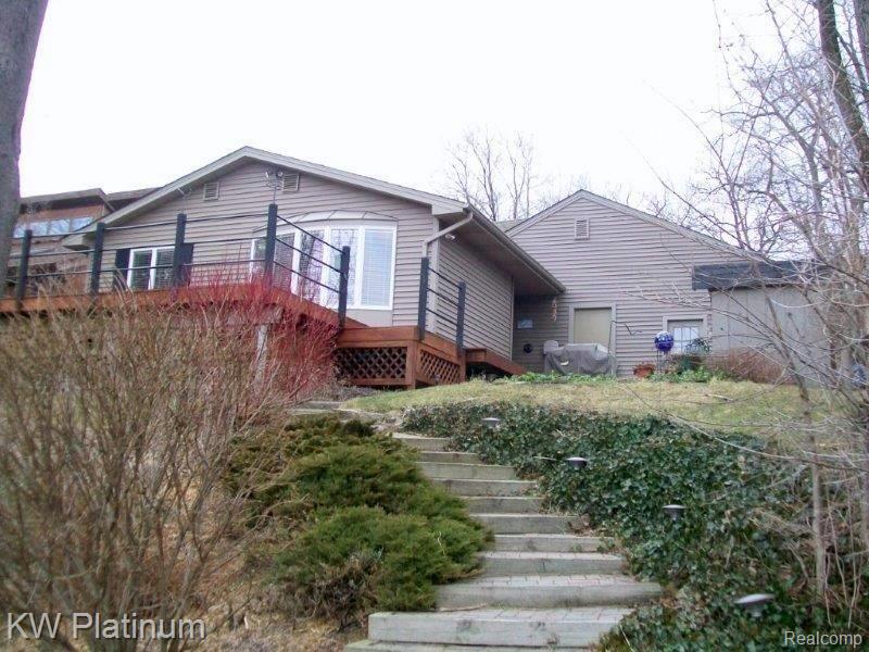 3407 Riverside Drive, Port Huron, MI 48060 — photo 2