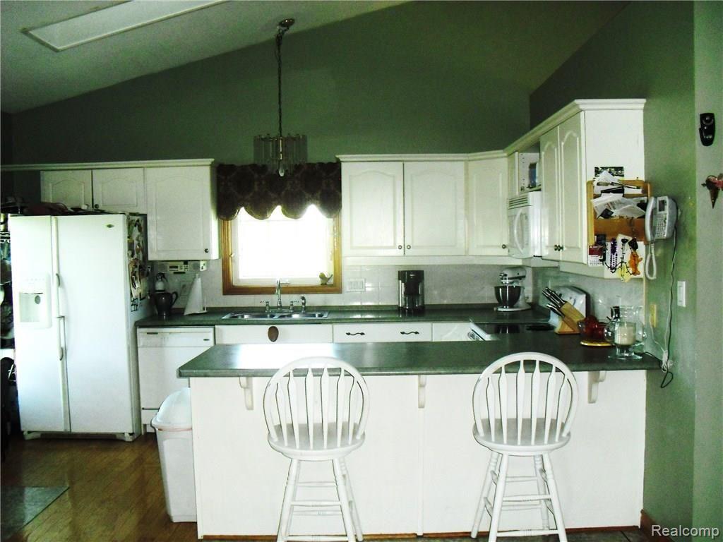 14081 Jeddo Road, Yale, MI 48097 — photo 3