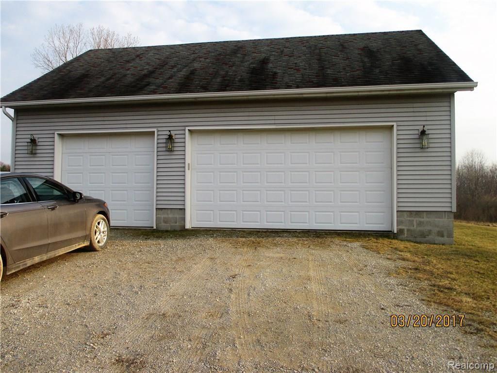 5154 Burton Road, Capac, MI 48014 — photo 2