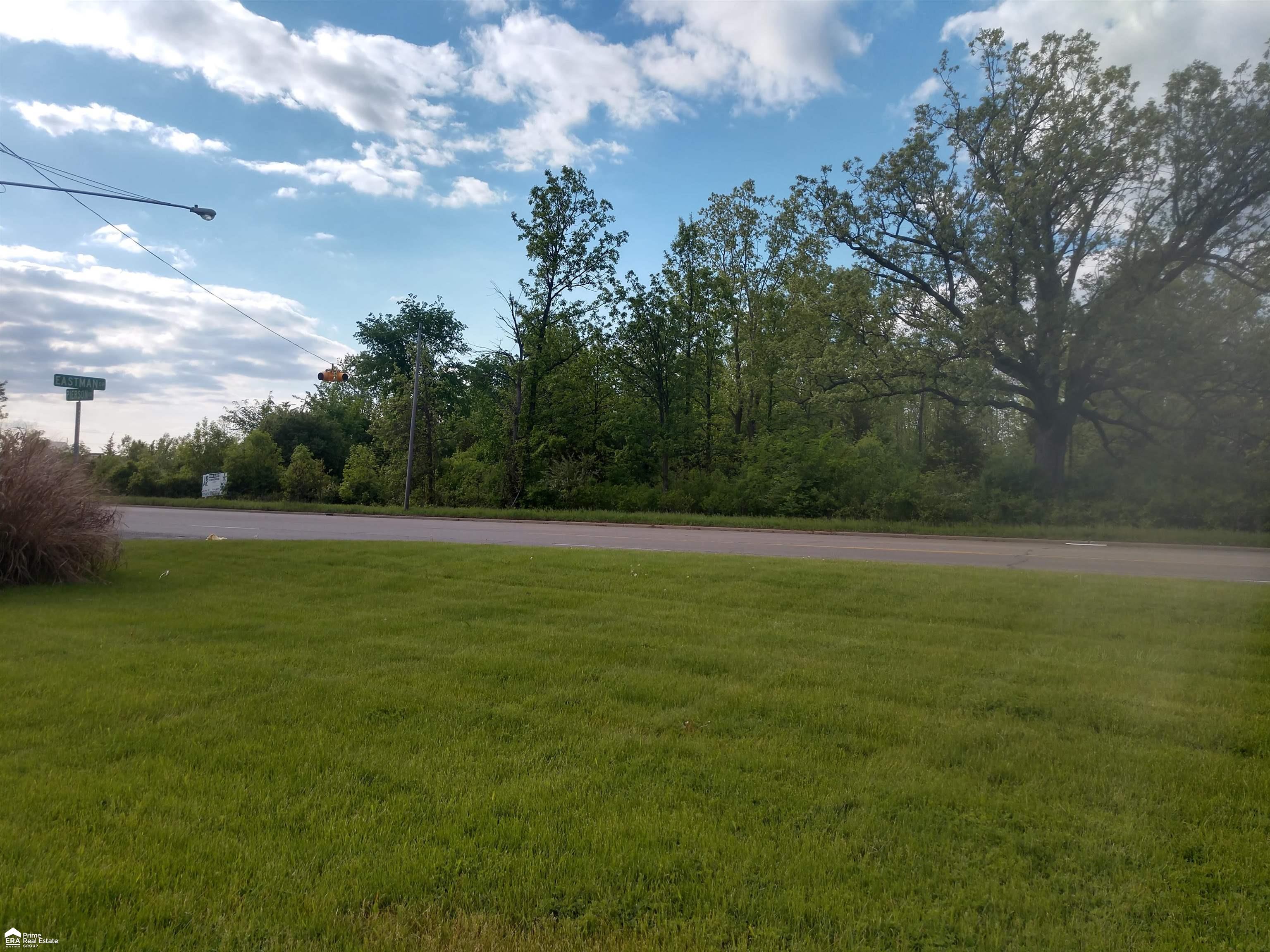 5424 Pierson Road, Flushing, MI 48433
