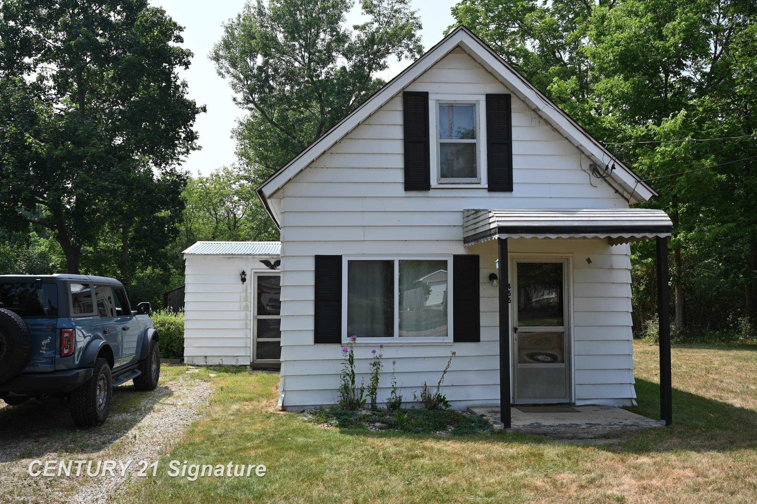 455 Deland Road, Flushing, MI 48433