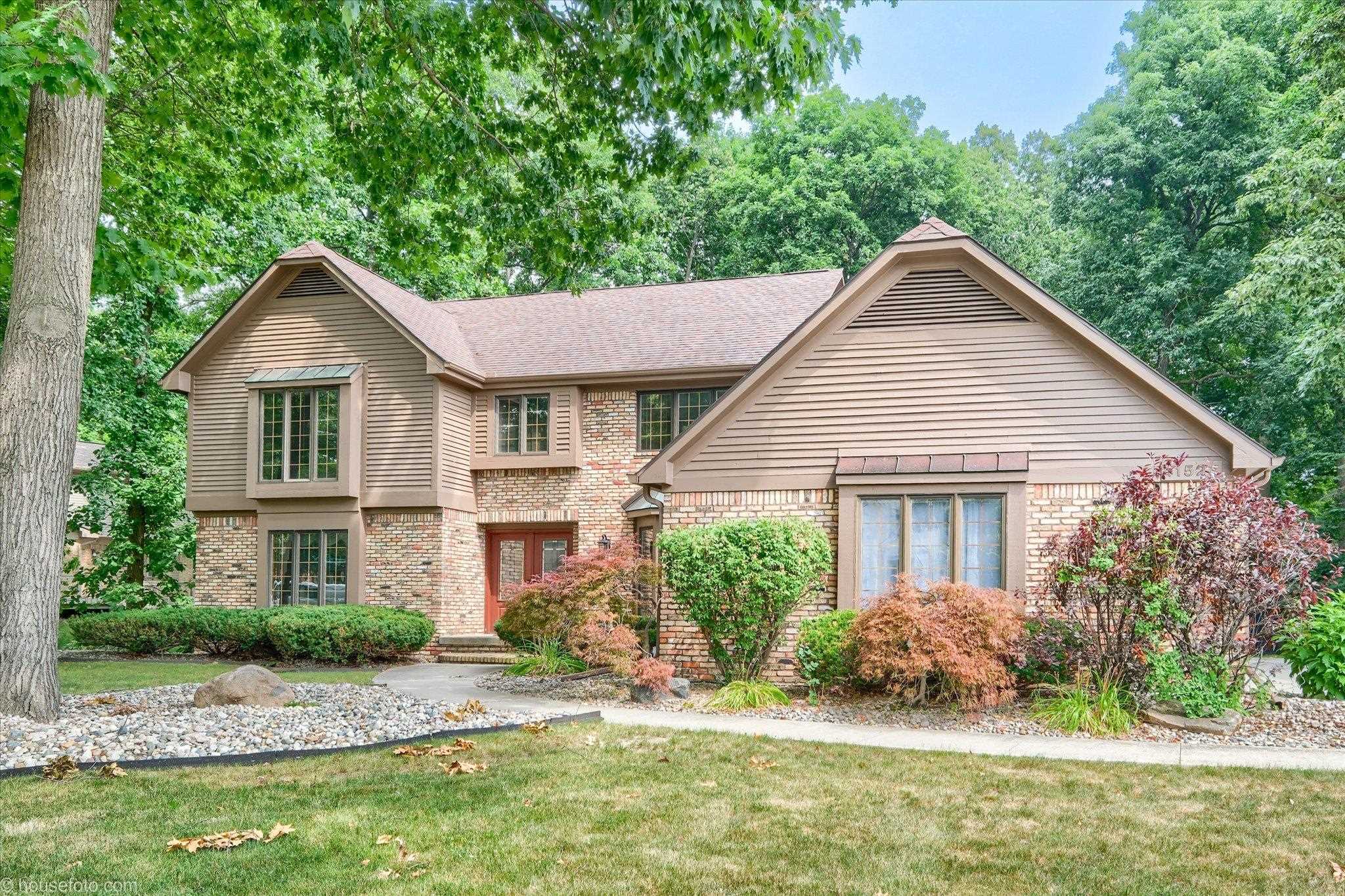 11523 Kings Coach Road — photo