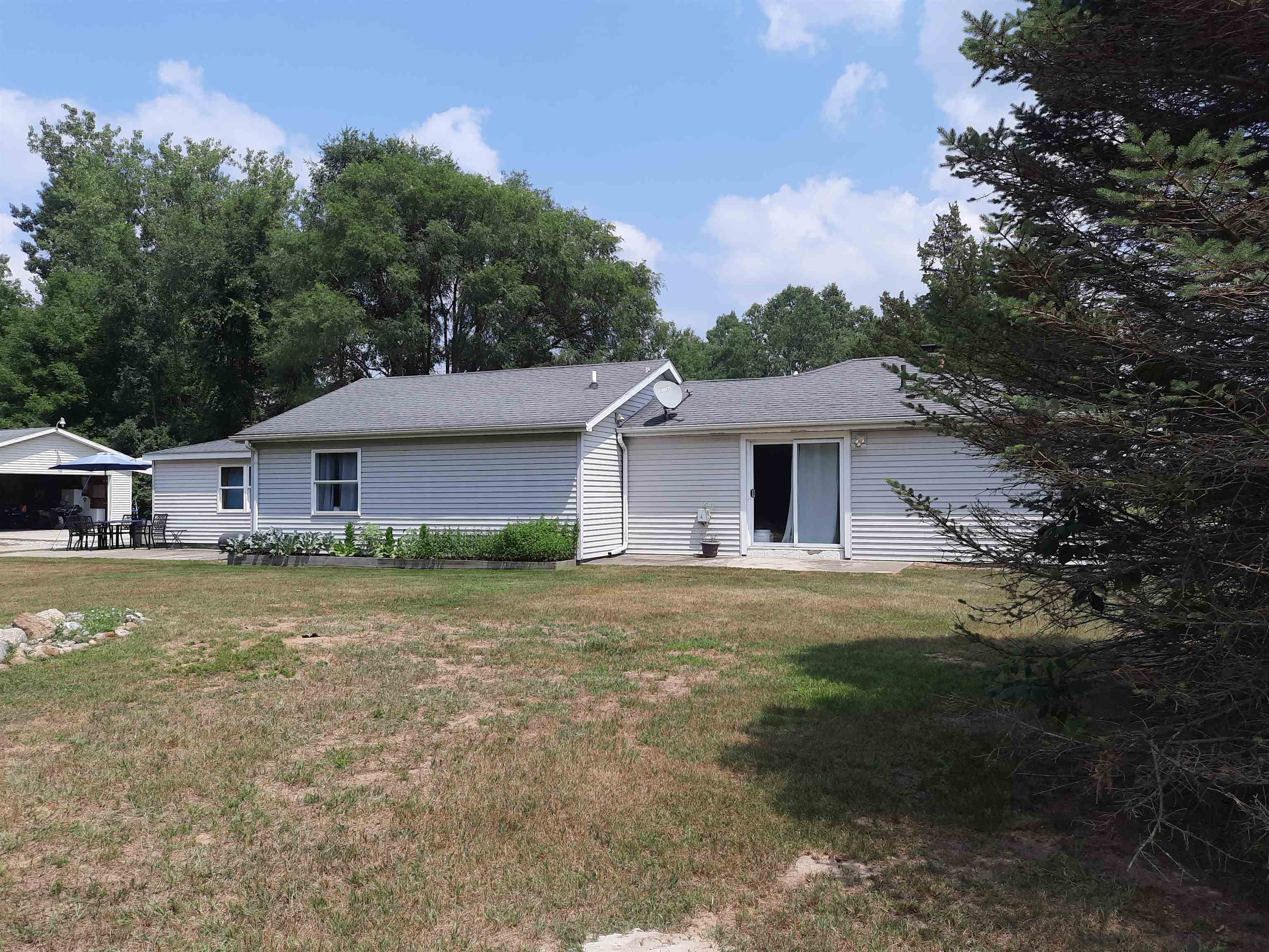 4112 W Sanilac Road — photo