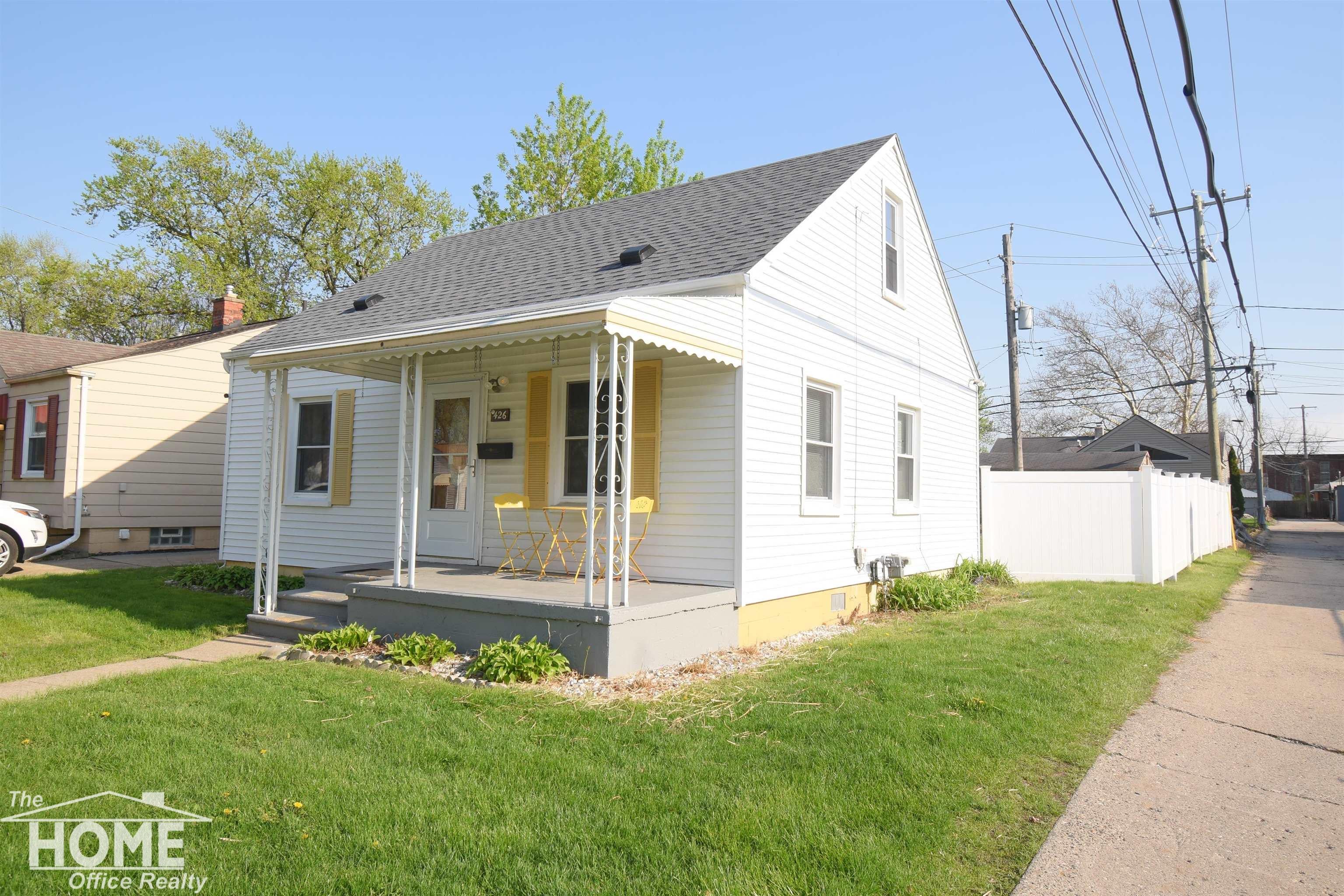 426 E Webster Street — photo