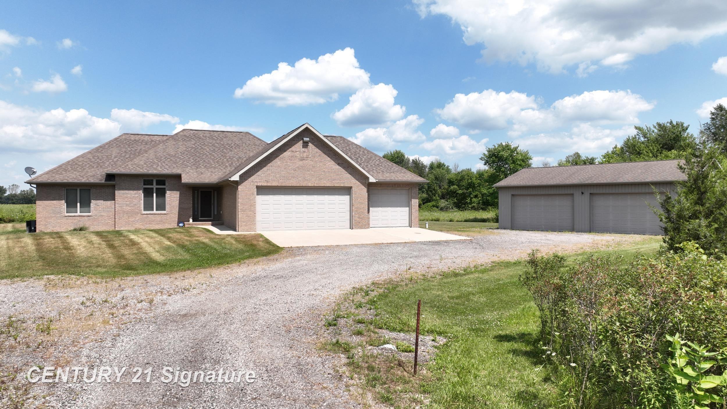 12222 Carpenter Road, Flushing, MI 48433 — photo 2